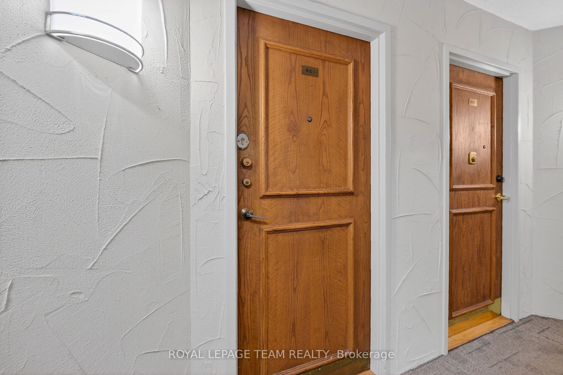 40 Arthur Street 601 Property Photo 4