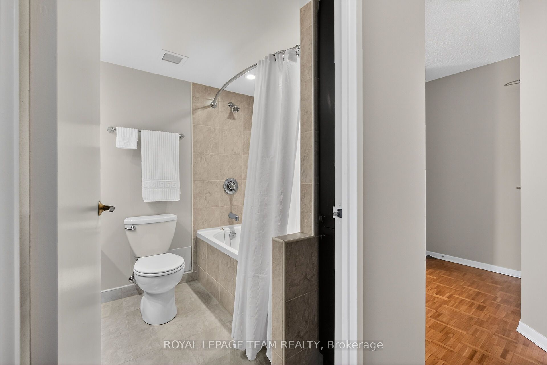 40 Arthur Street 601 Property Photo 30