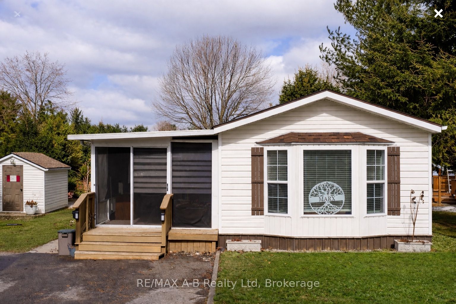 316489 31st Line 936 Property Photo 1