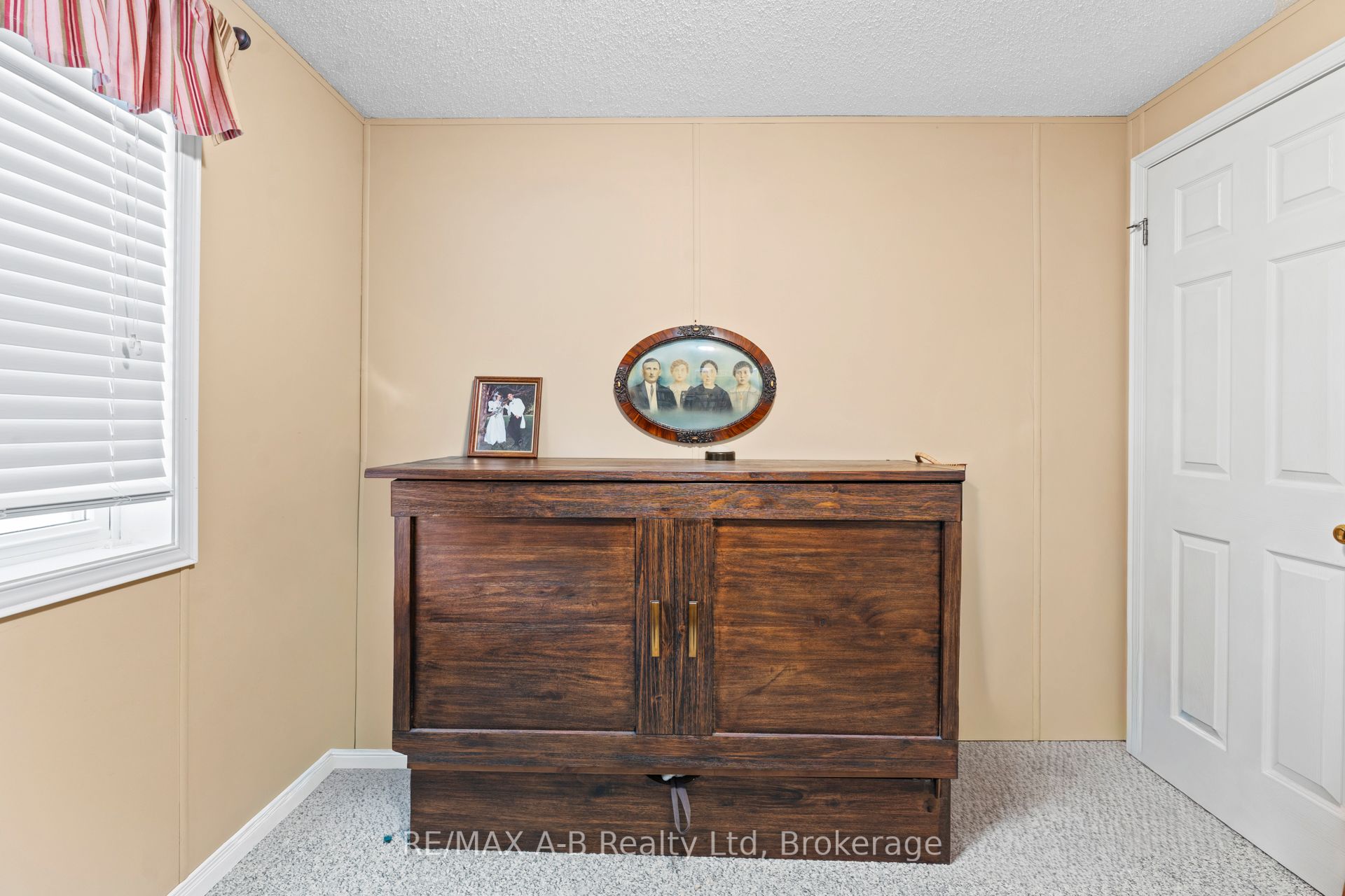 316489 31st Line 936 Property Photo 10