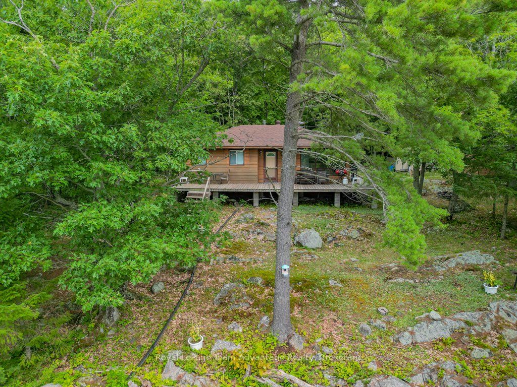 32 Island 65c Property Photo 8