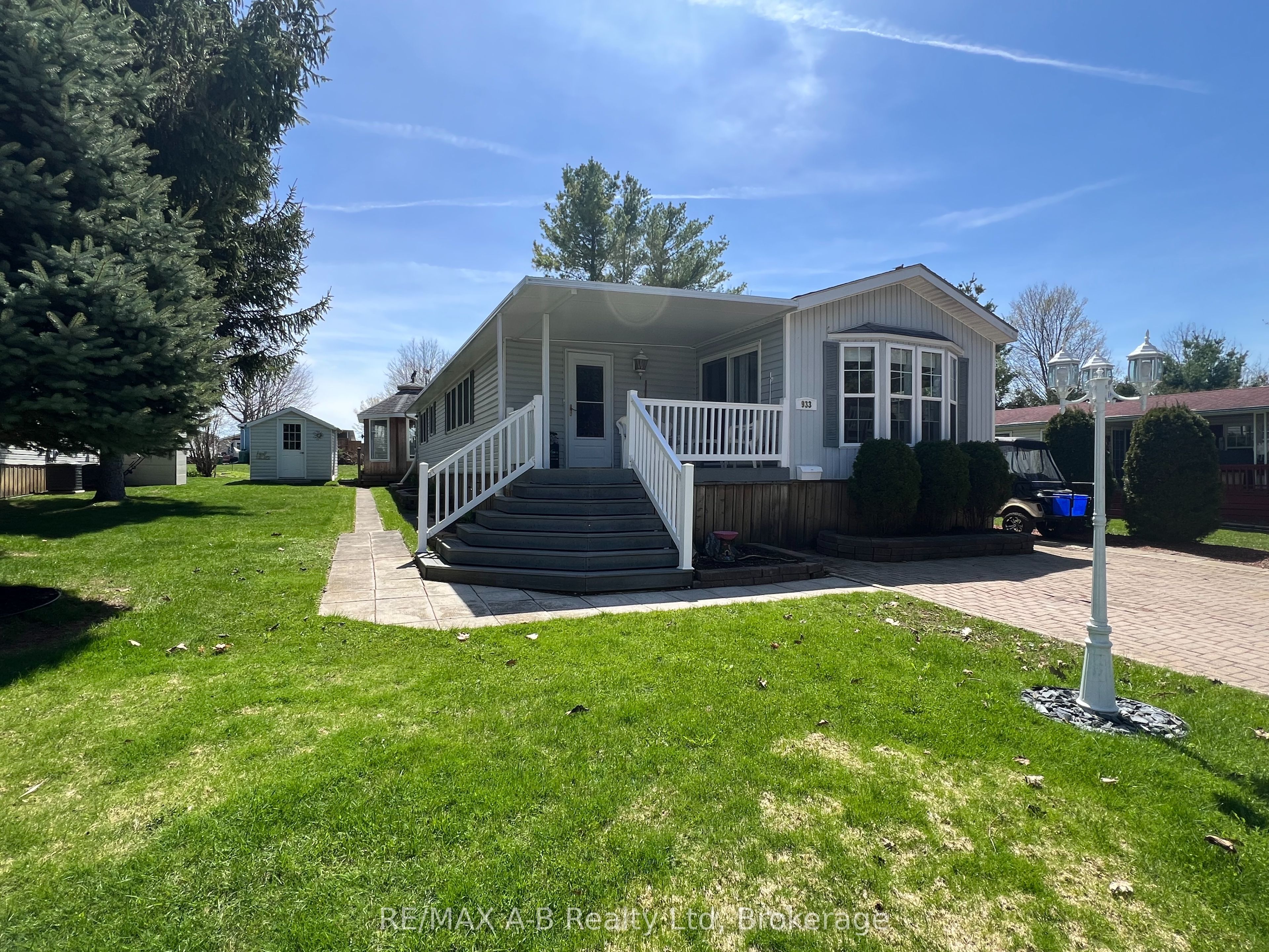 316489 31st Line 933 Property Photo 1