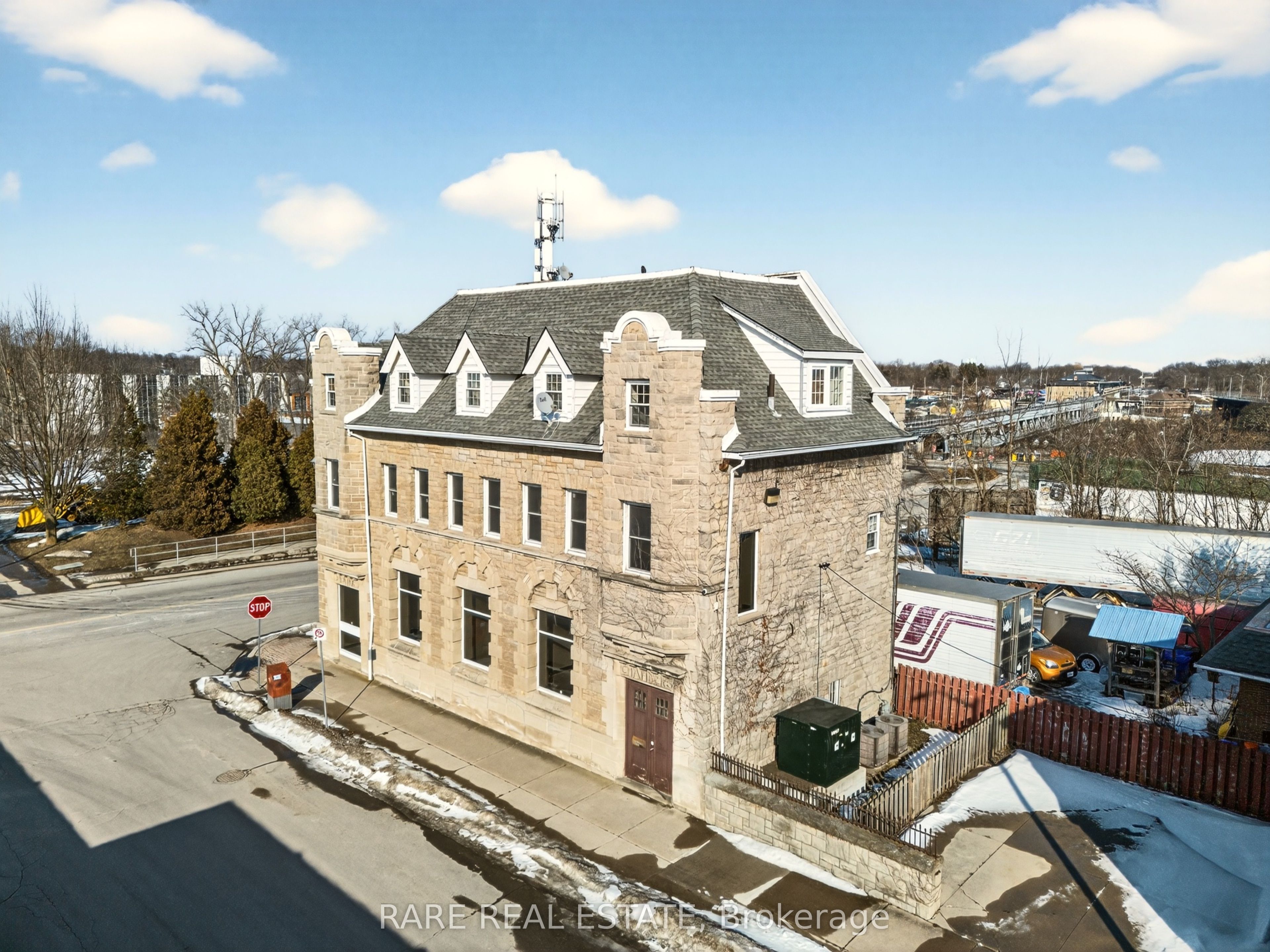 4190 Bridge Street Property Photo 3