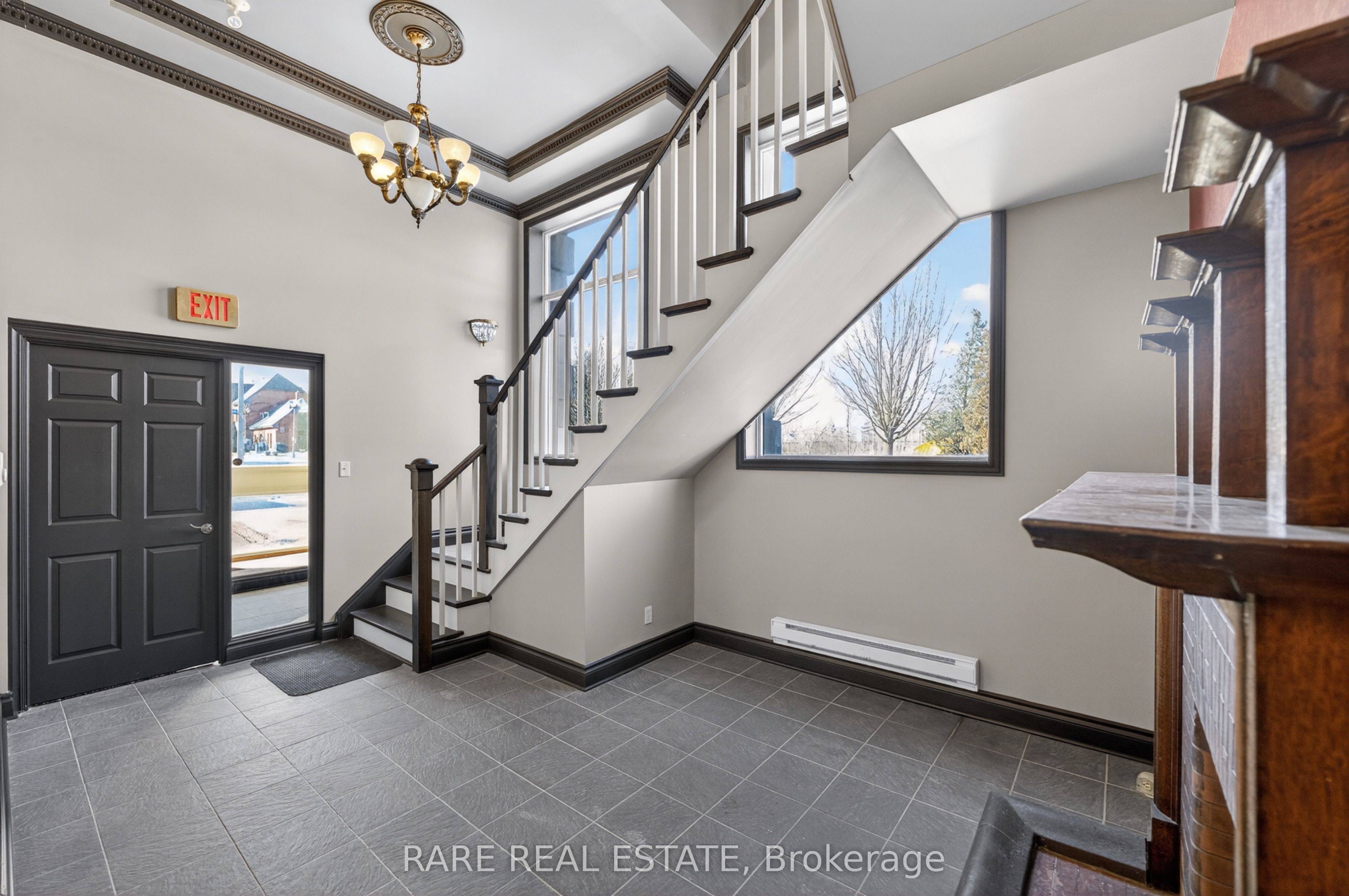 4190 Bridge Street Property Photo 5