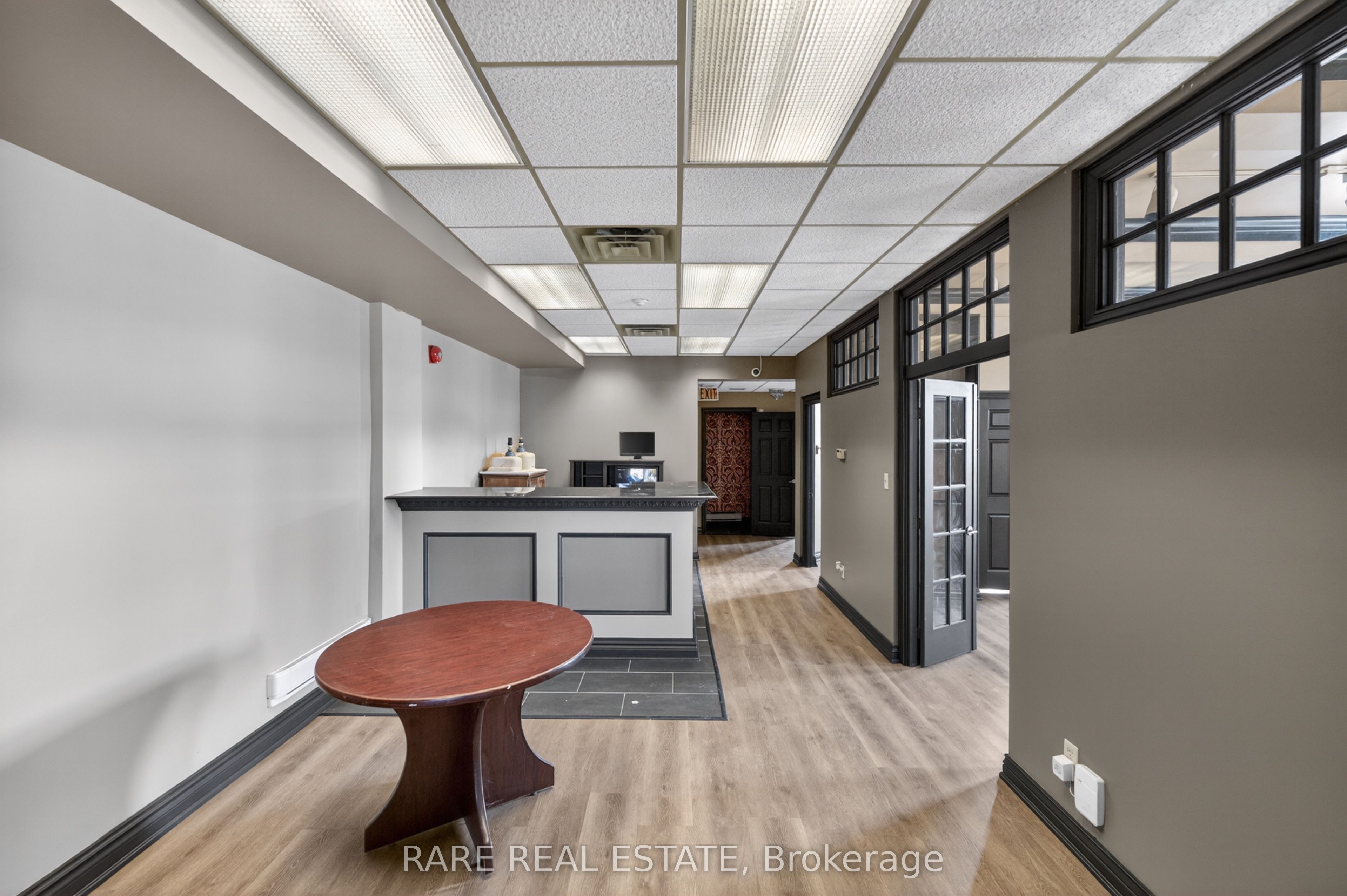 4190 Bridge Street Property Photo 7