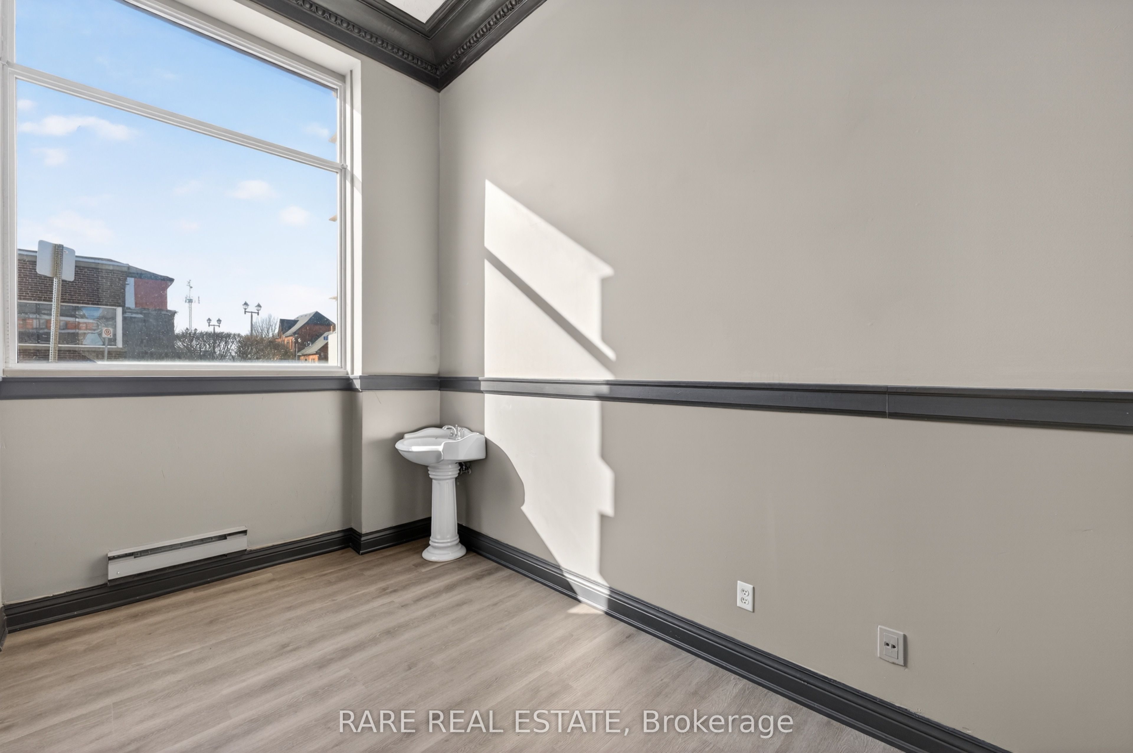 4190 Bridge Street Property Photo 11