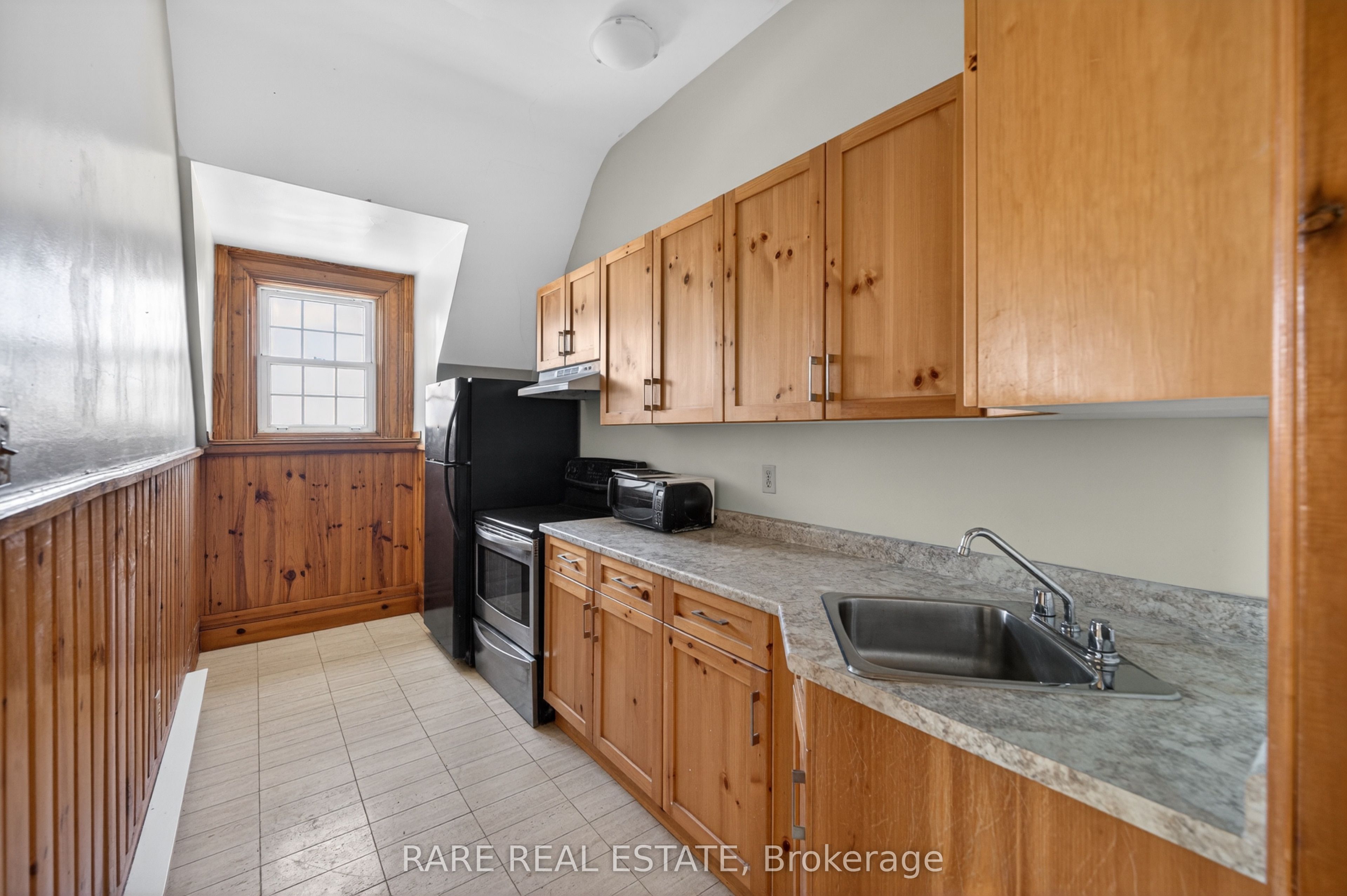 4190 Bridge Street Property Photo 13