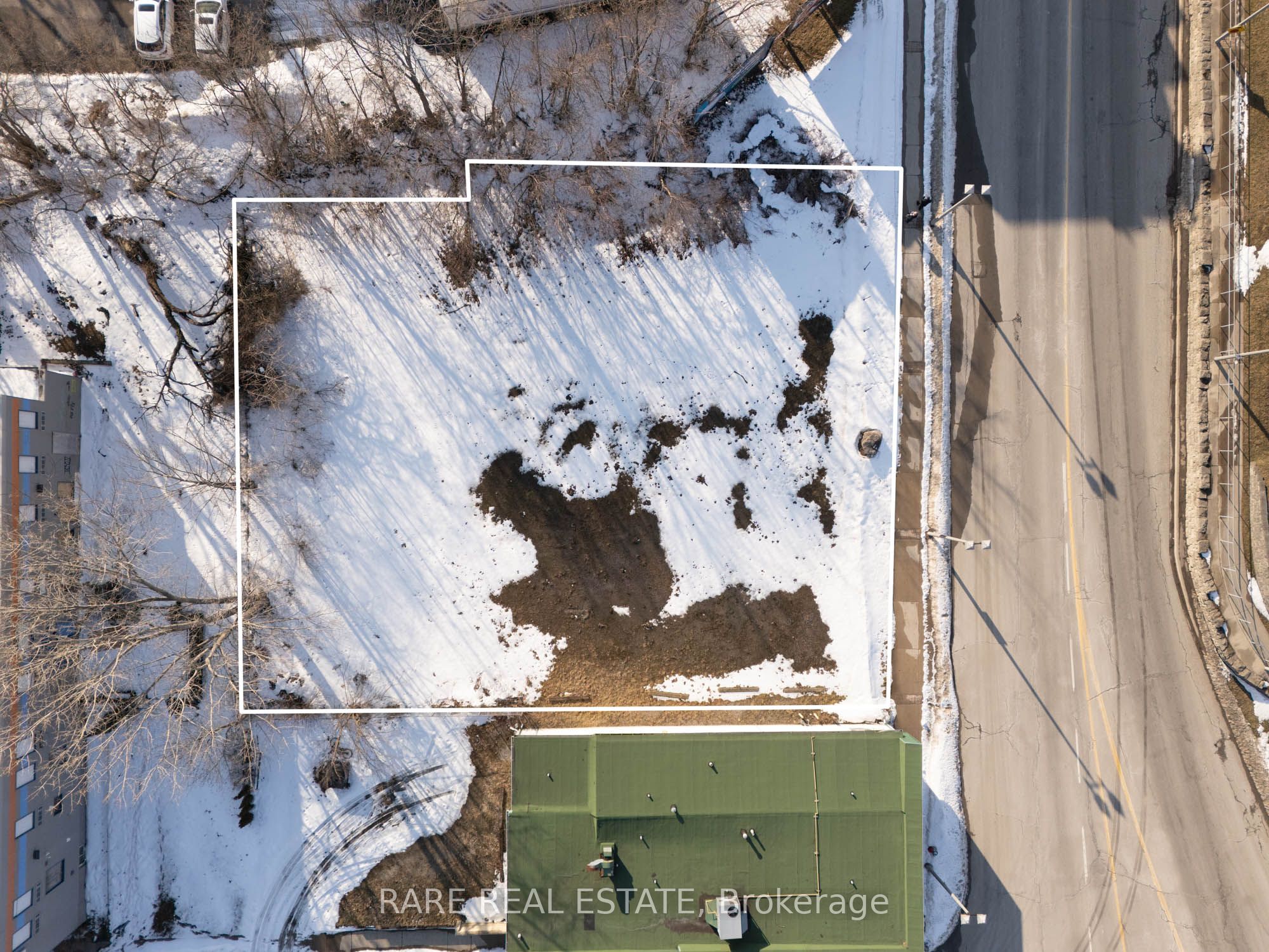 4152 Bridge Street Property Photo 2