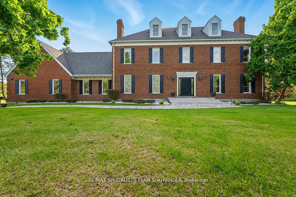 891 Rosehill Road Property Photo 1