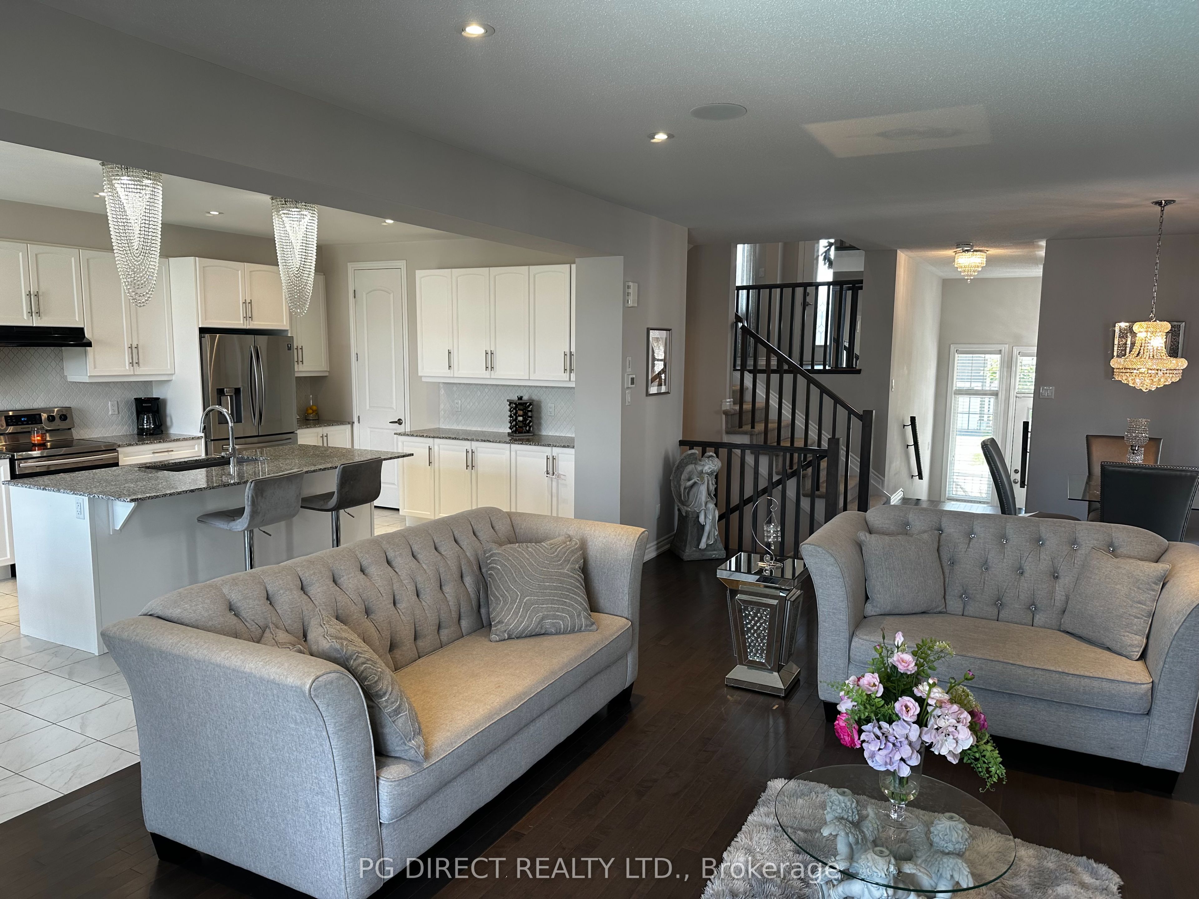260 Meynell Road Property Photo 5