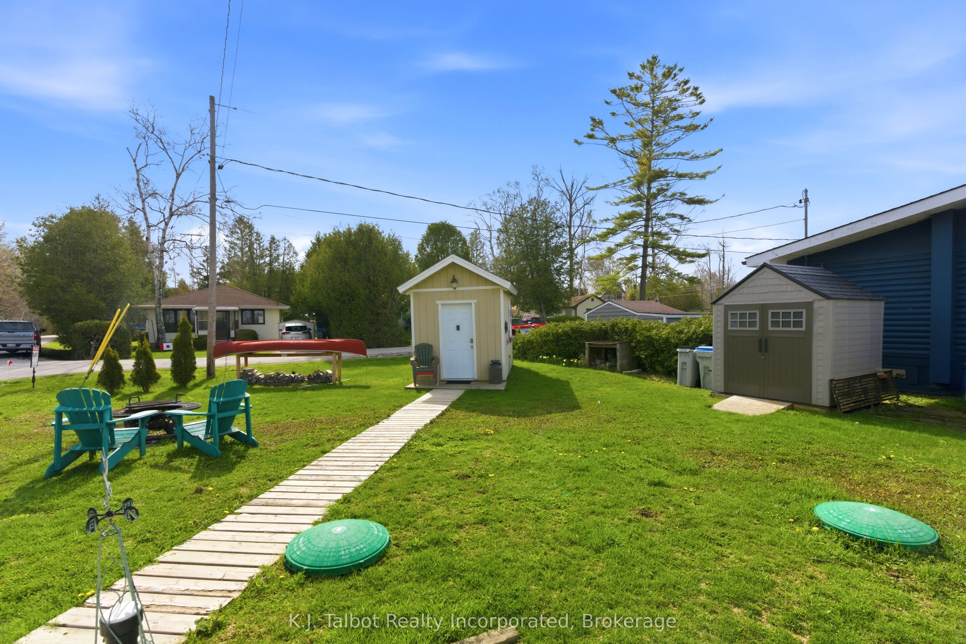 9 Ravine Park Road N Property Photo 5