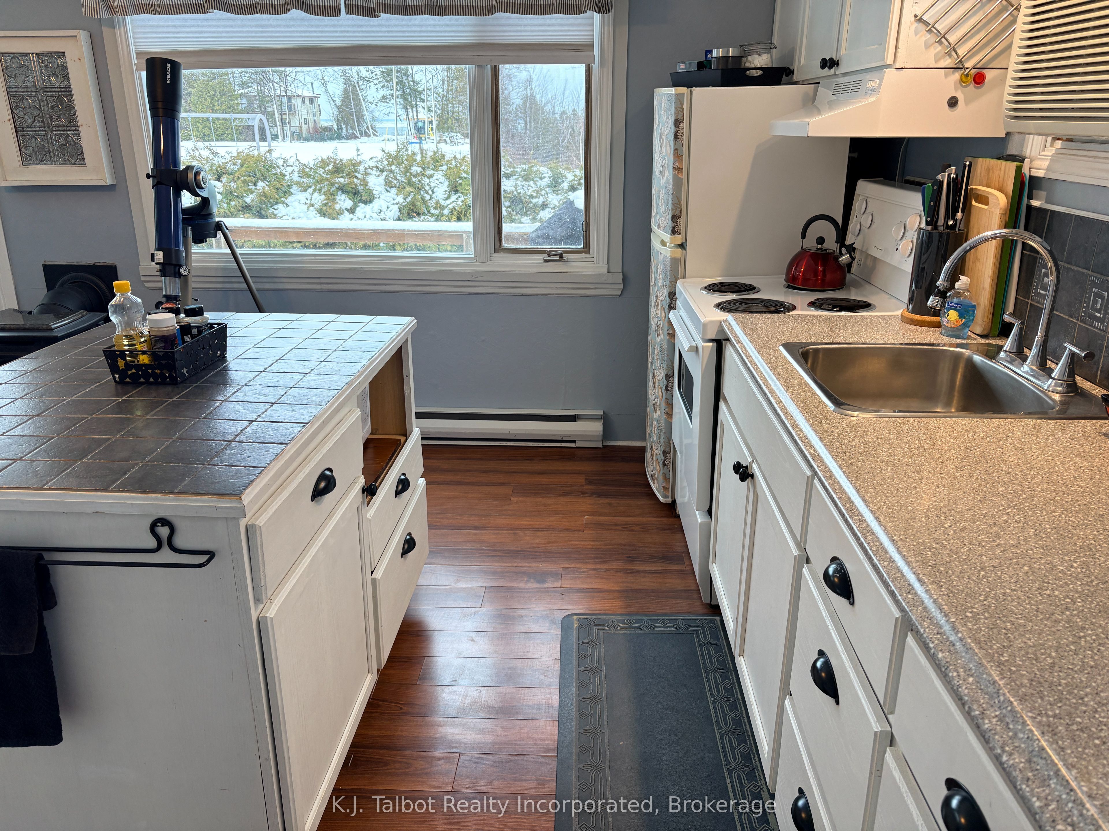 9 Ravine Park Road N Property Photo 16