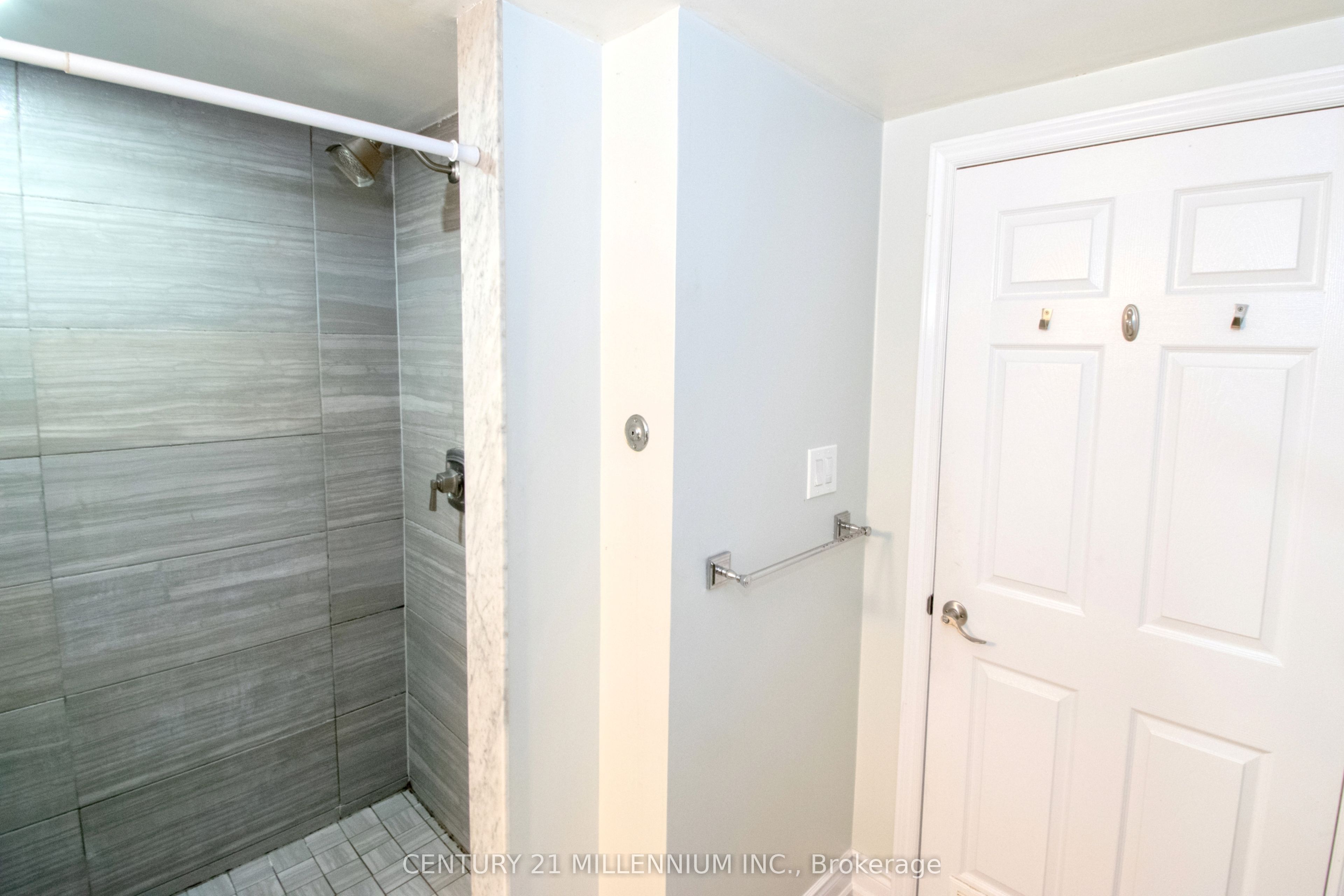 3 College Park Drive Property Photo 34
