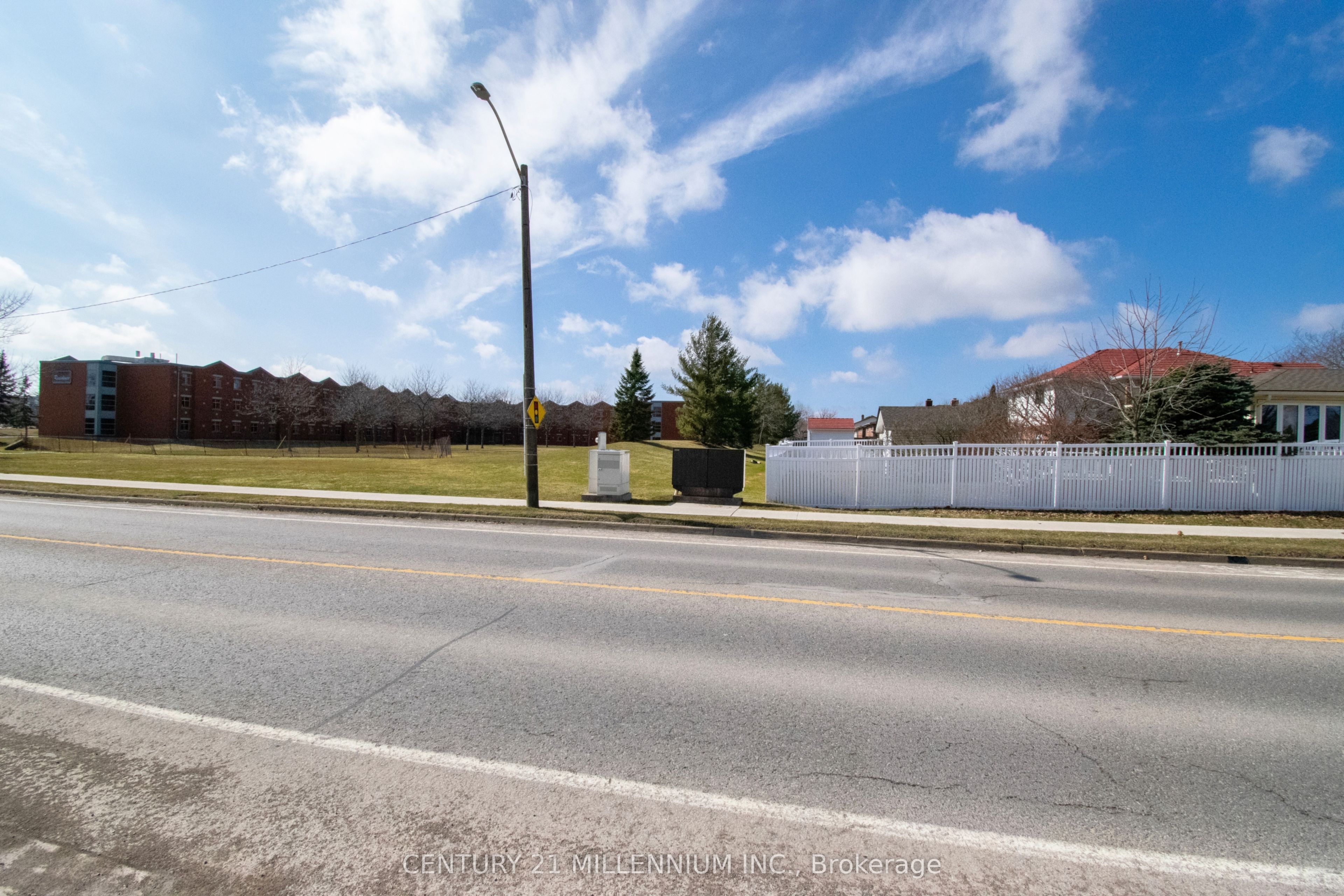 3 College Park Drive Property Photo 42