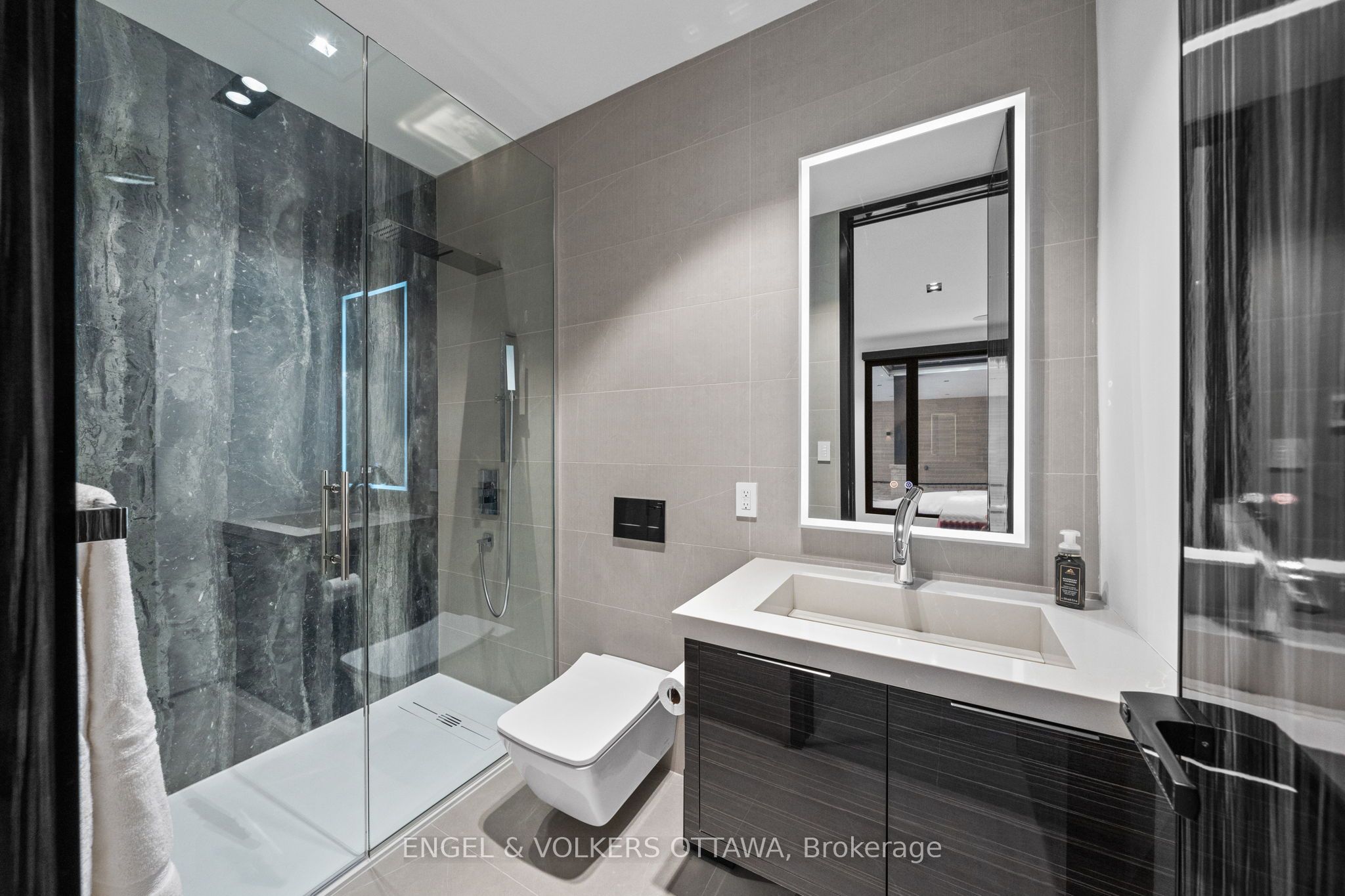 1 Delong Drive Property Photo 18