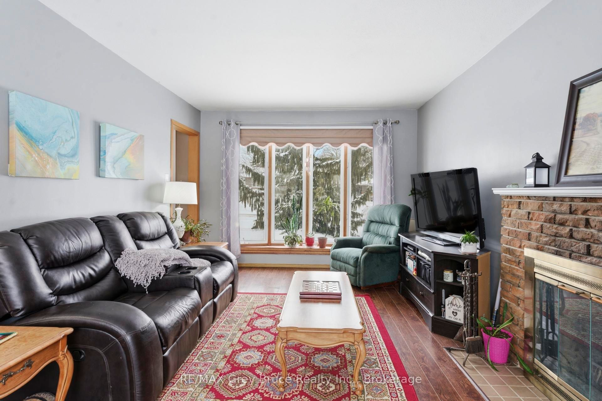 235 5th Avenue Property Photo 12