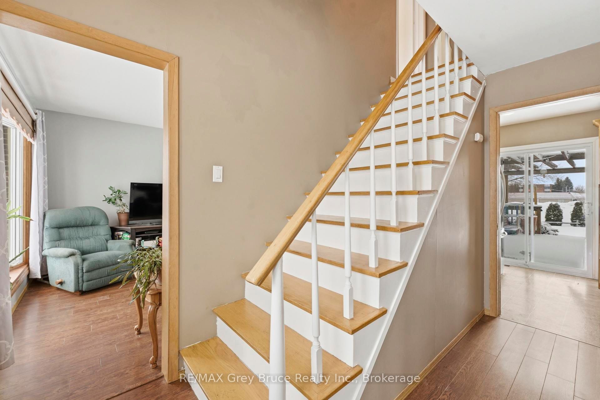 235 5th Avenue Property Photo 13