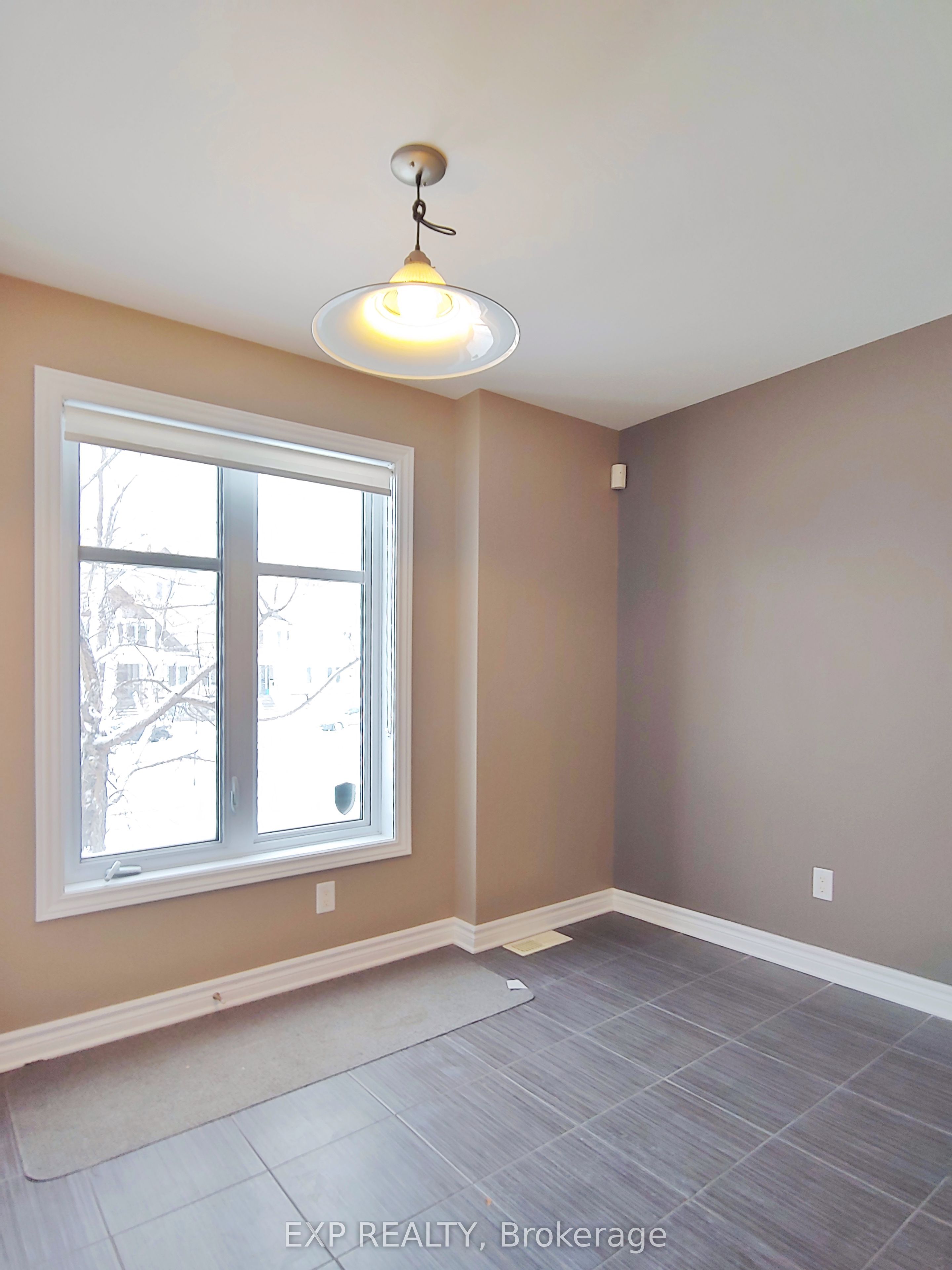 605 Chapman Mills Drive B Property Photo 7