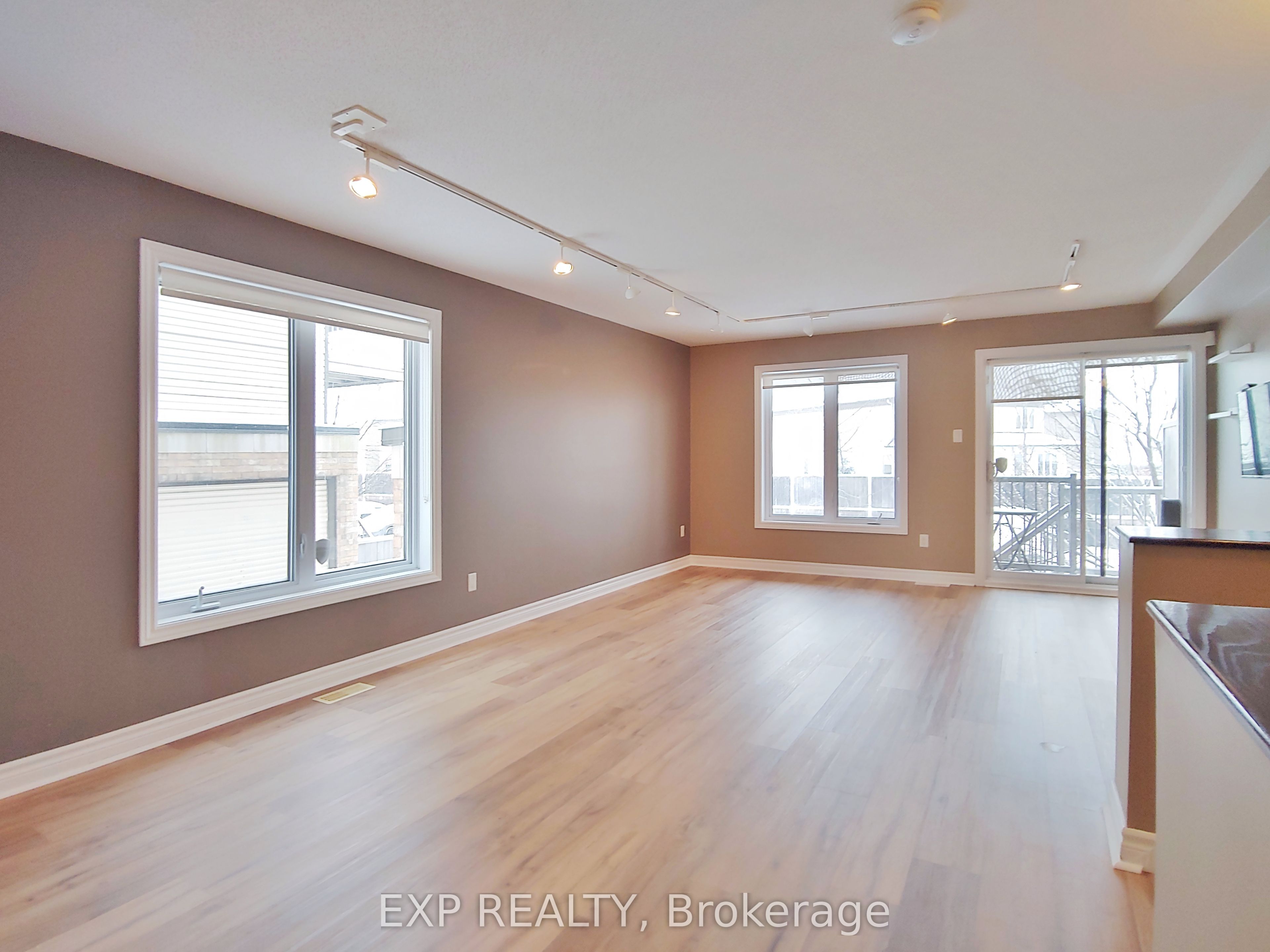 605 Chapman Mills Drive B Property Photo 11