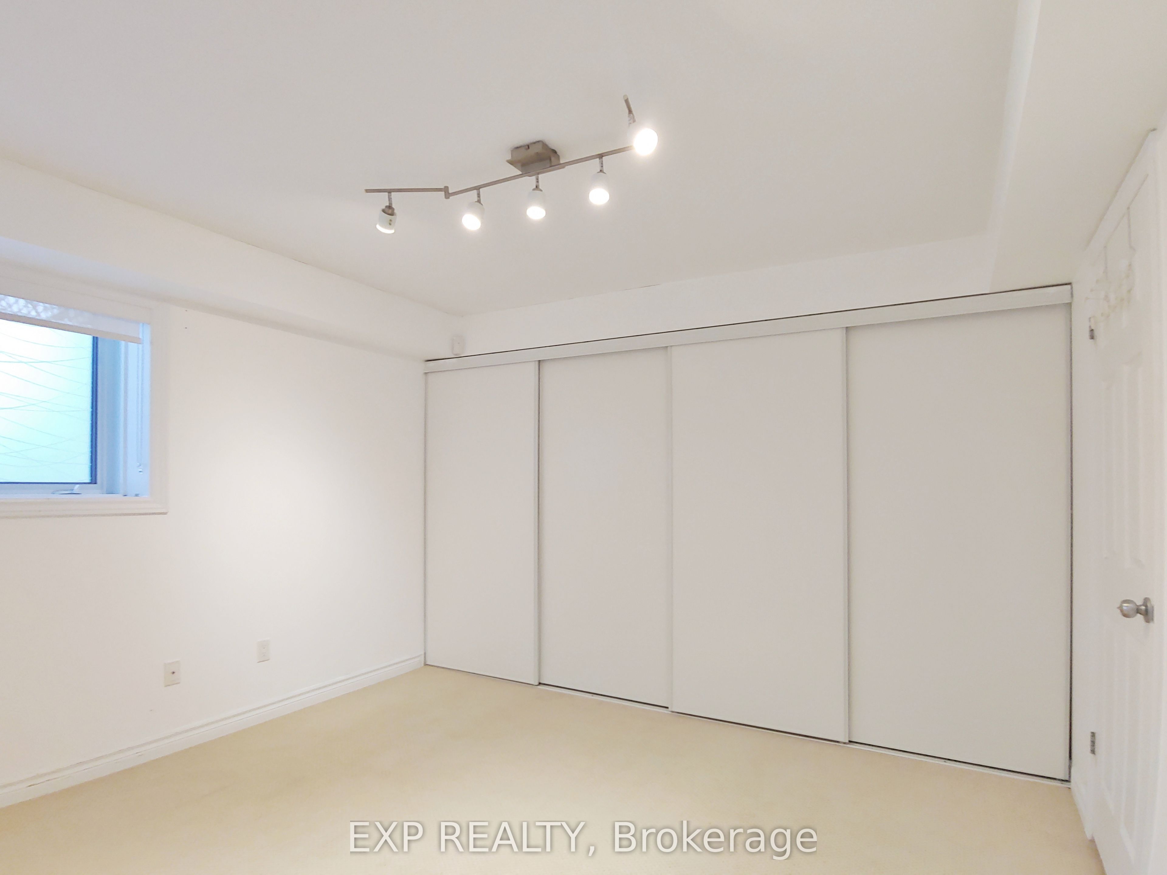 605 Chapman Mills Drive B Property Photo 21