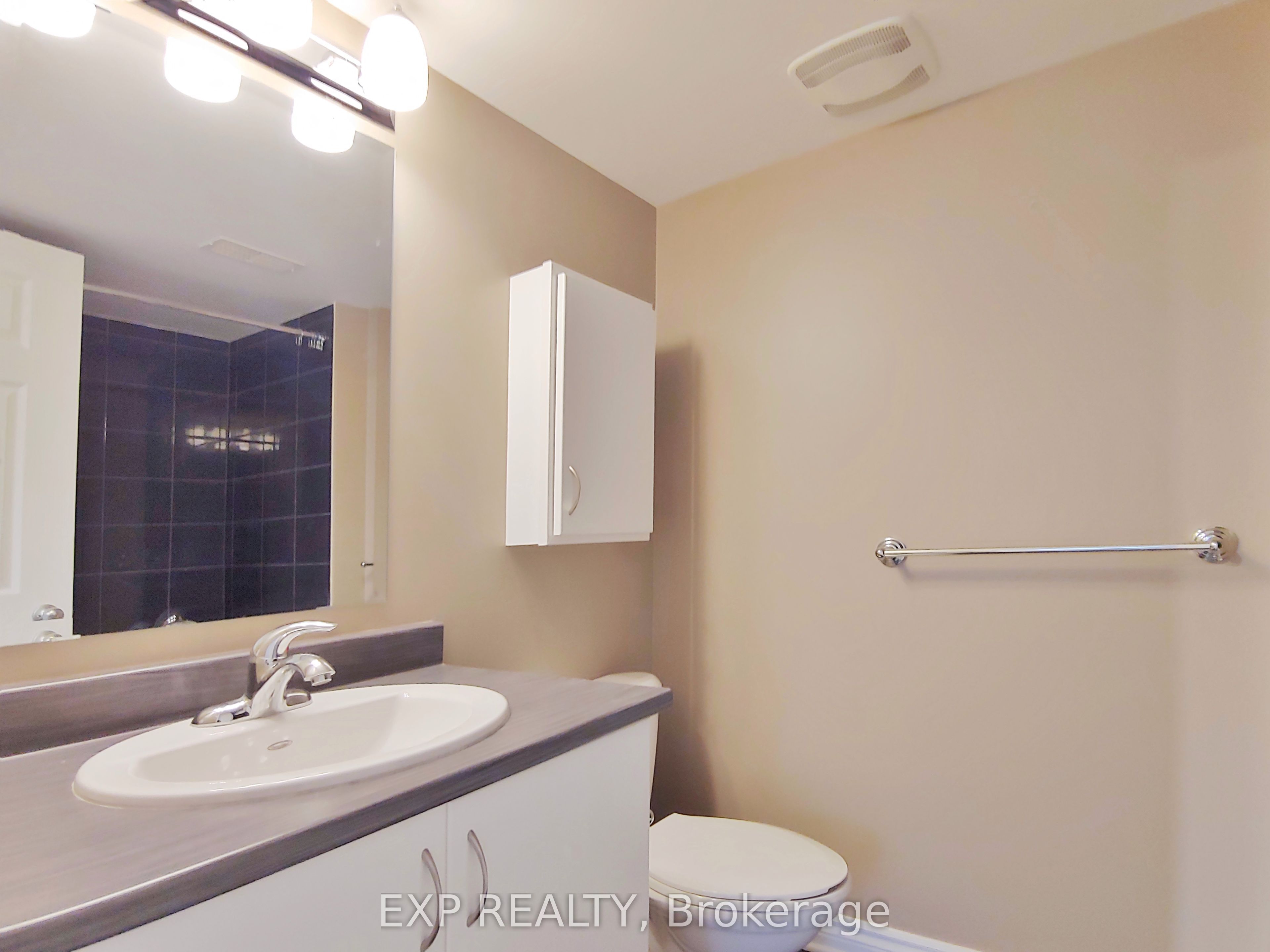 605 Chapman Mills Drive B Property Photo 23