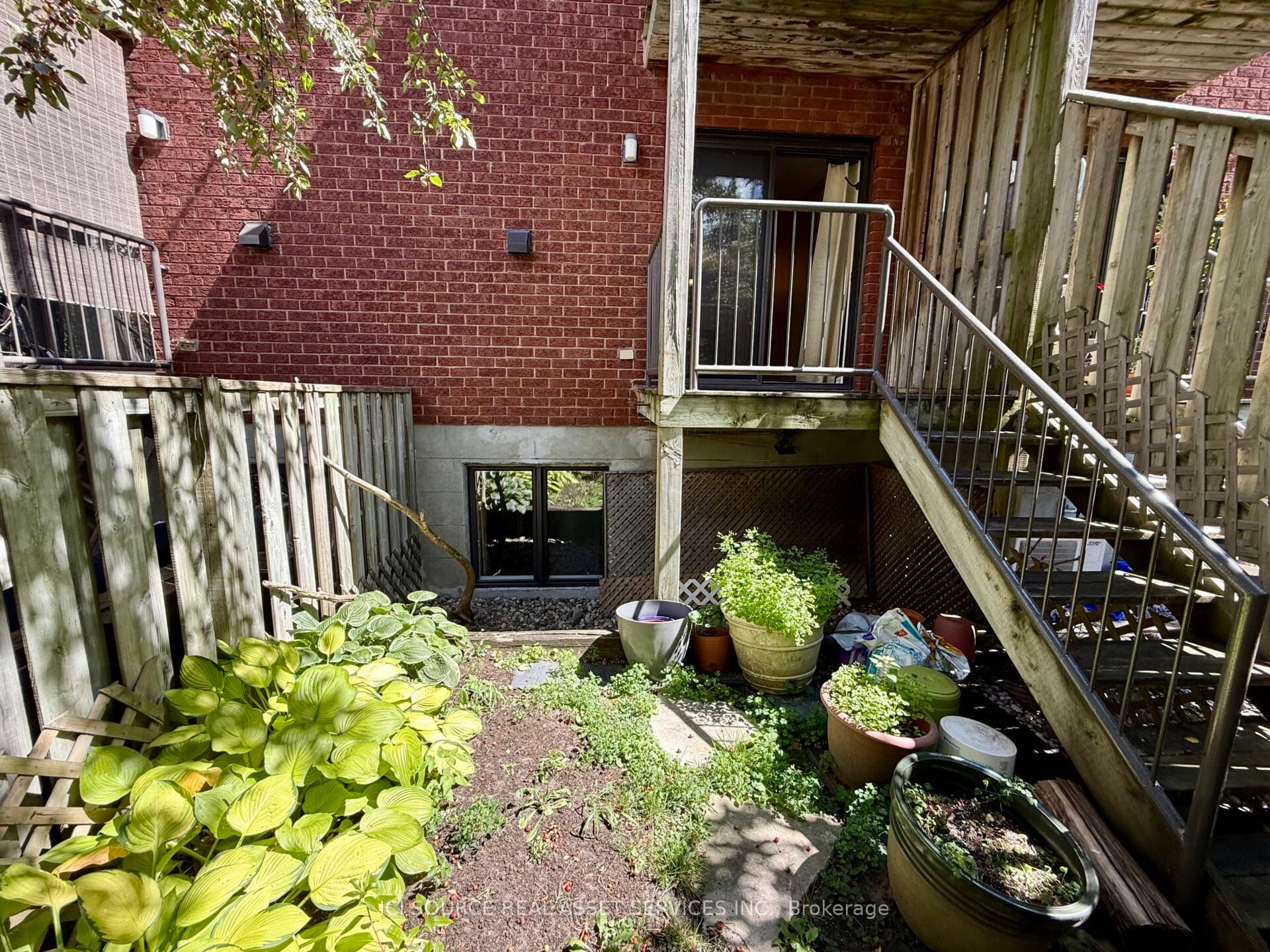 8 Blue Moon Private Property Photo 7