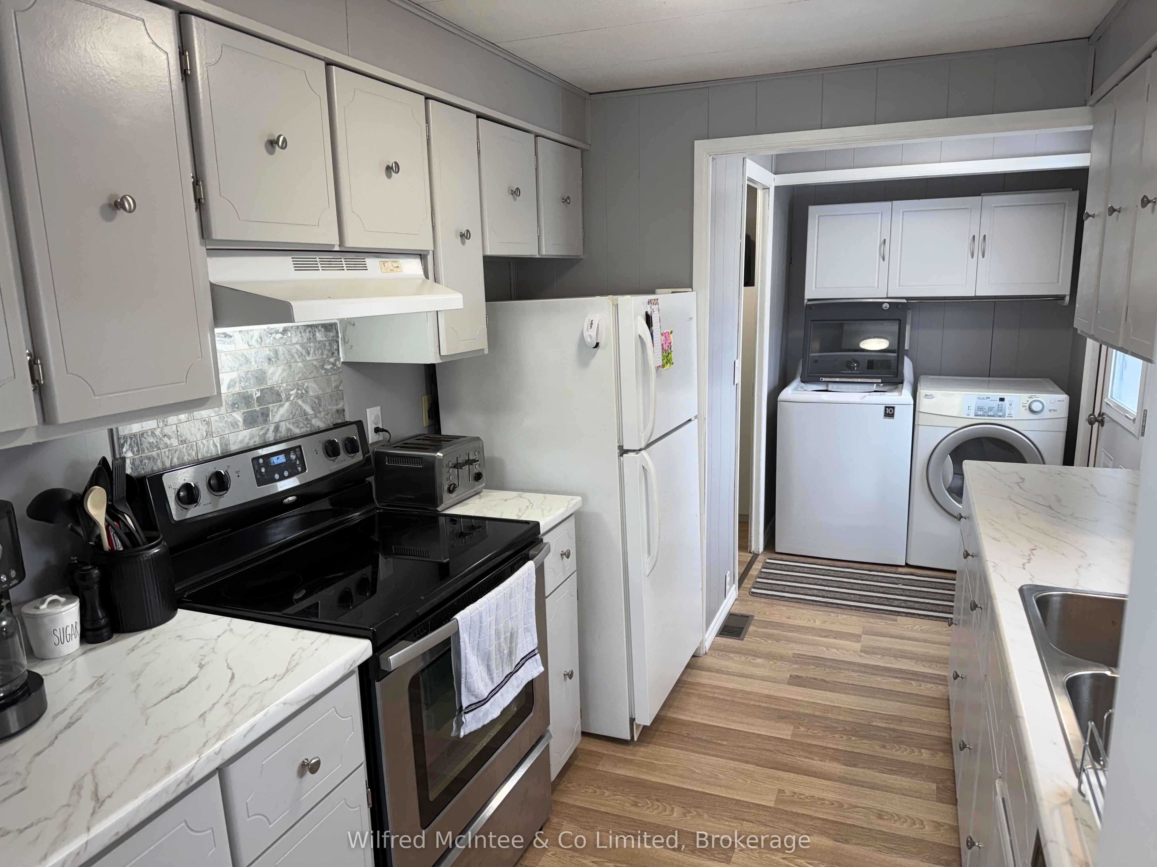 20 Cardinal Street Property Photo 10