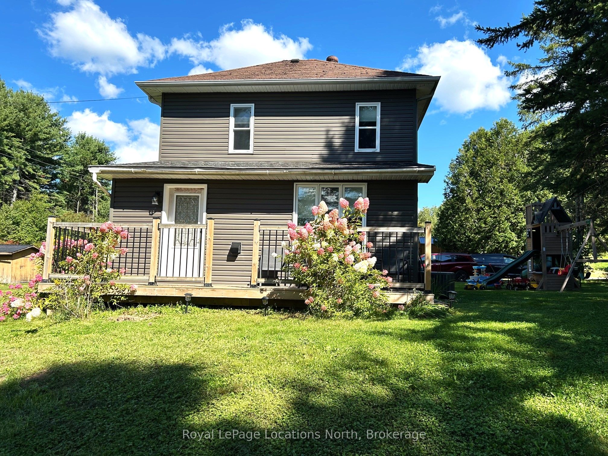 205 First Avenue Property Photo 5