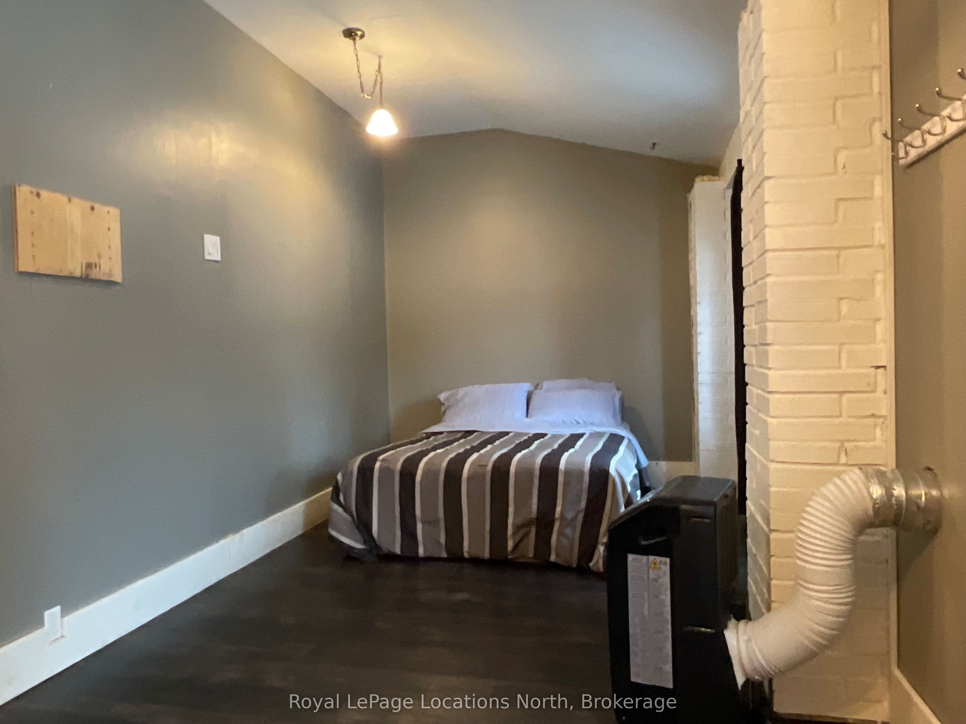 205 First Avenue Property Photo 29