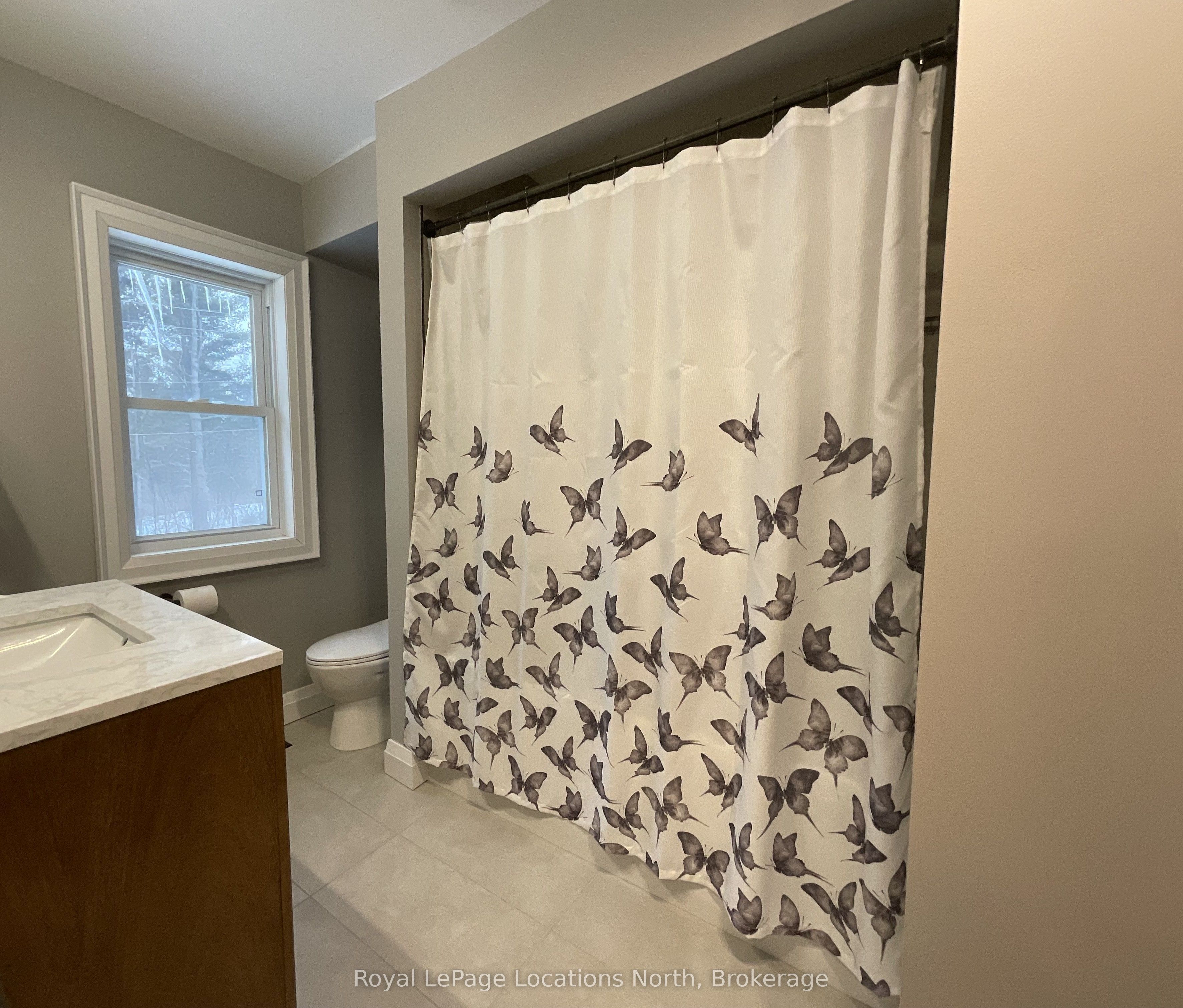 205 First Avenue Property Photo 44