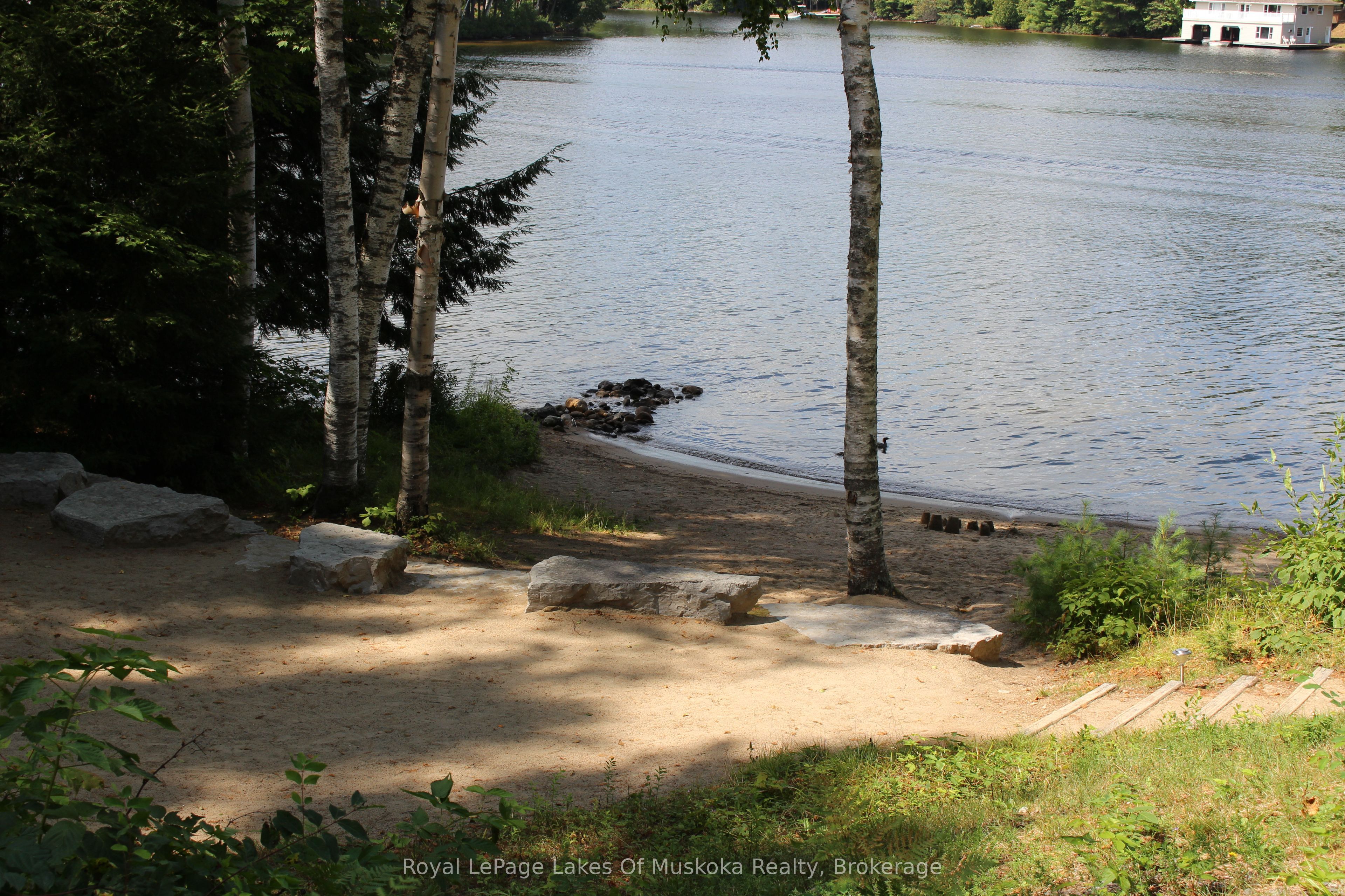 1020 Birch Glen Road V1 Property Photo 2