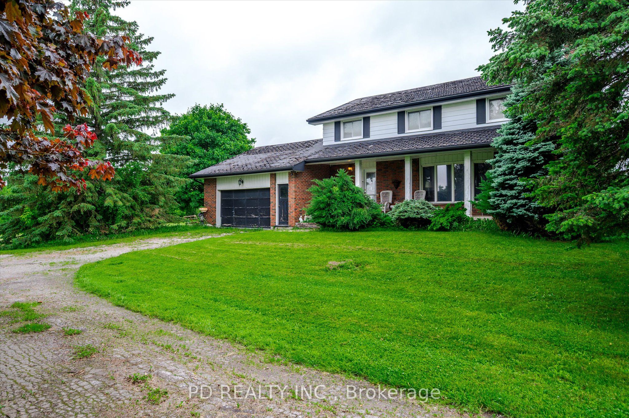 4925 Highway 7 Property Photo 2