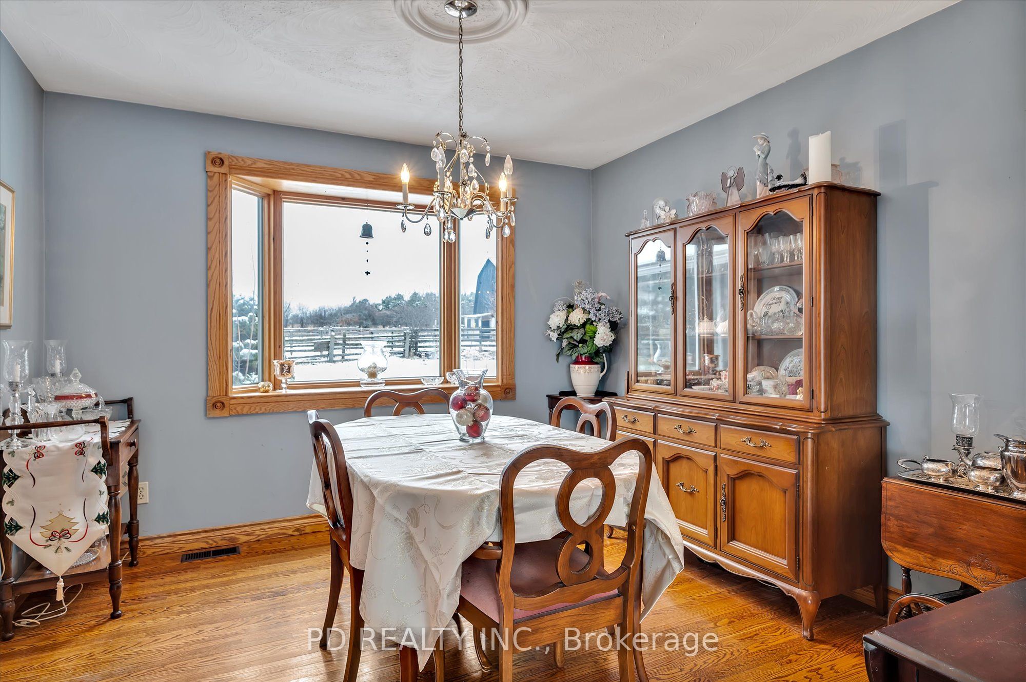 4925 Highway 7 Property Photo 28