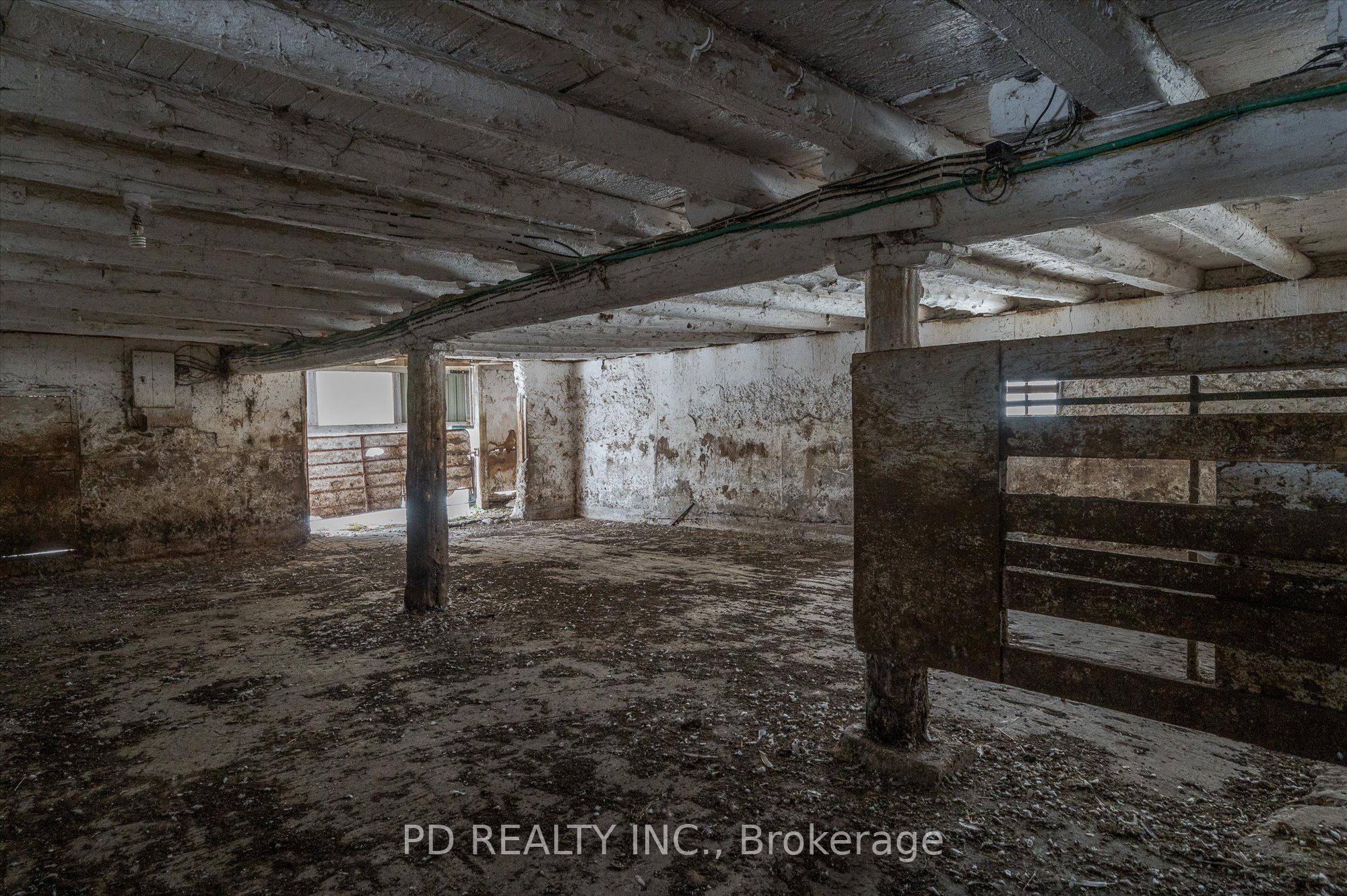 4925 Highway 7 Property Photo 43
