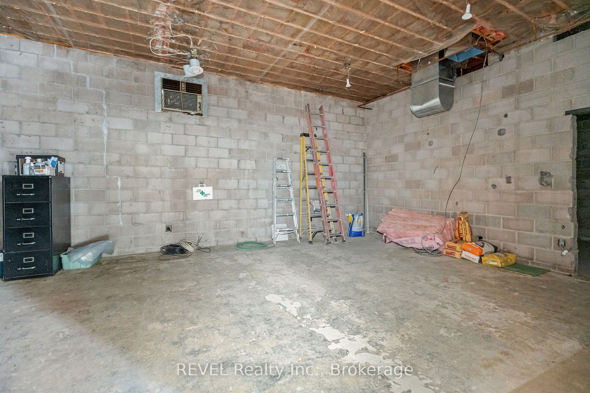 271 Ridgeway Road Property Photo 10