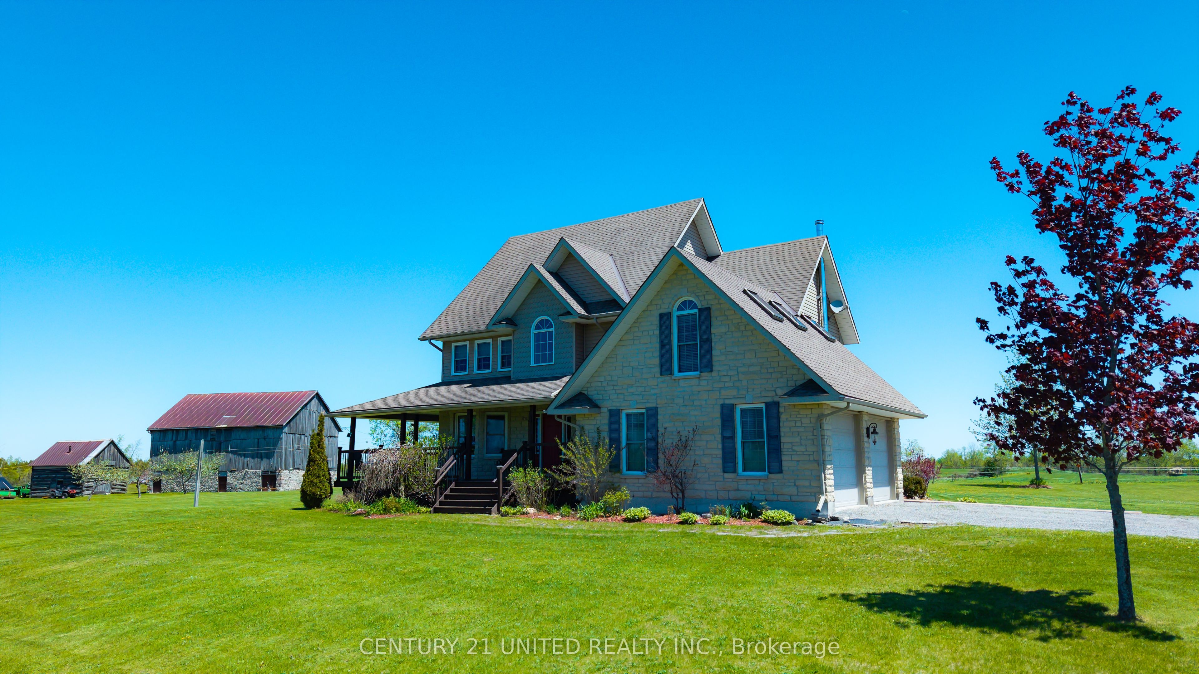 257 10th Line Rd South Dummer Road Property Photo 1
