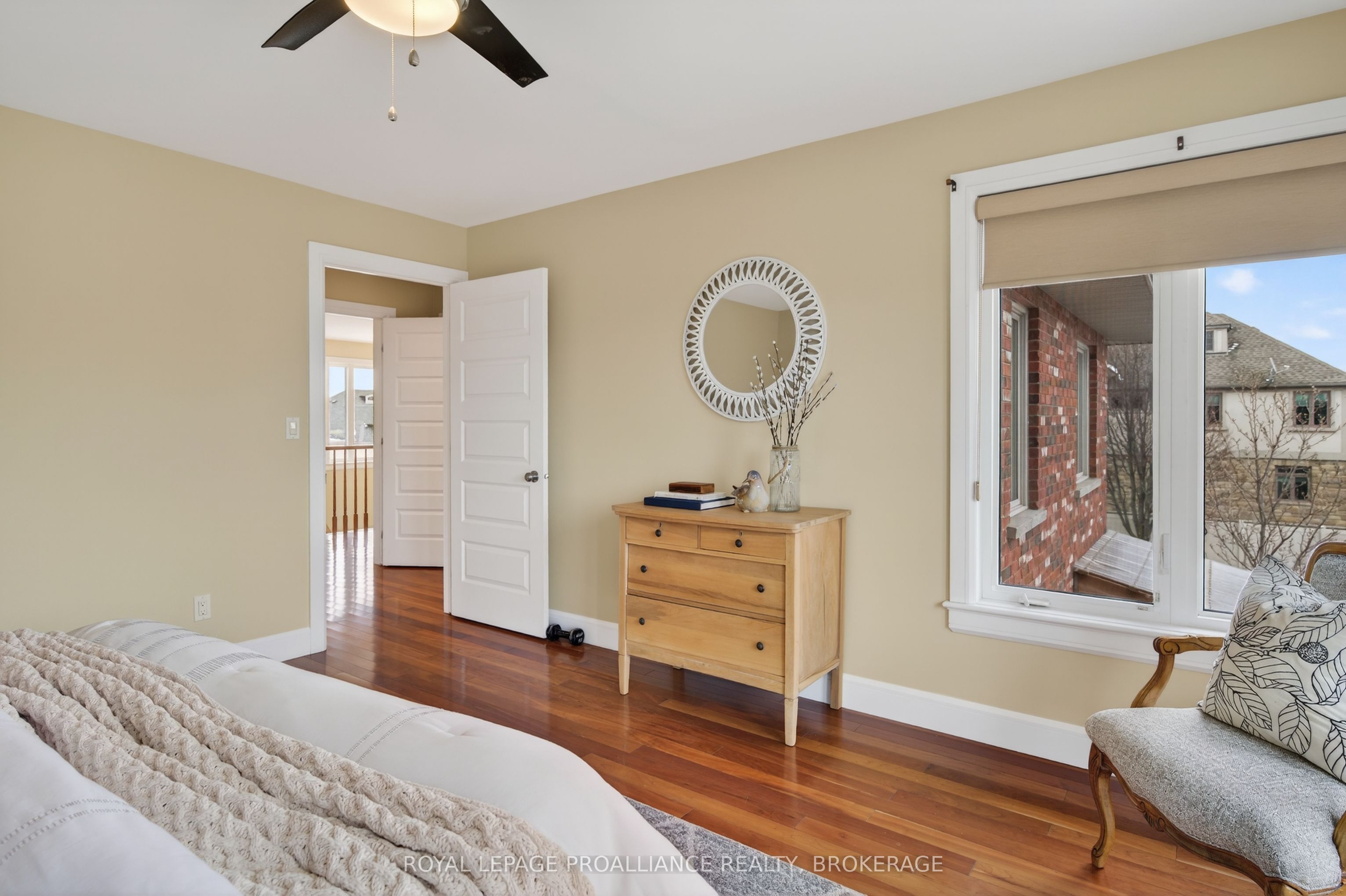 1239 Atkinson Street Property Photo 25
