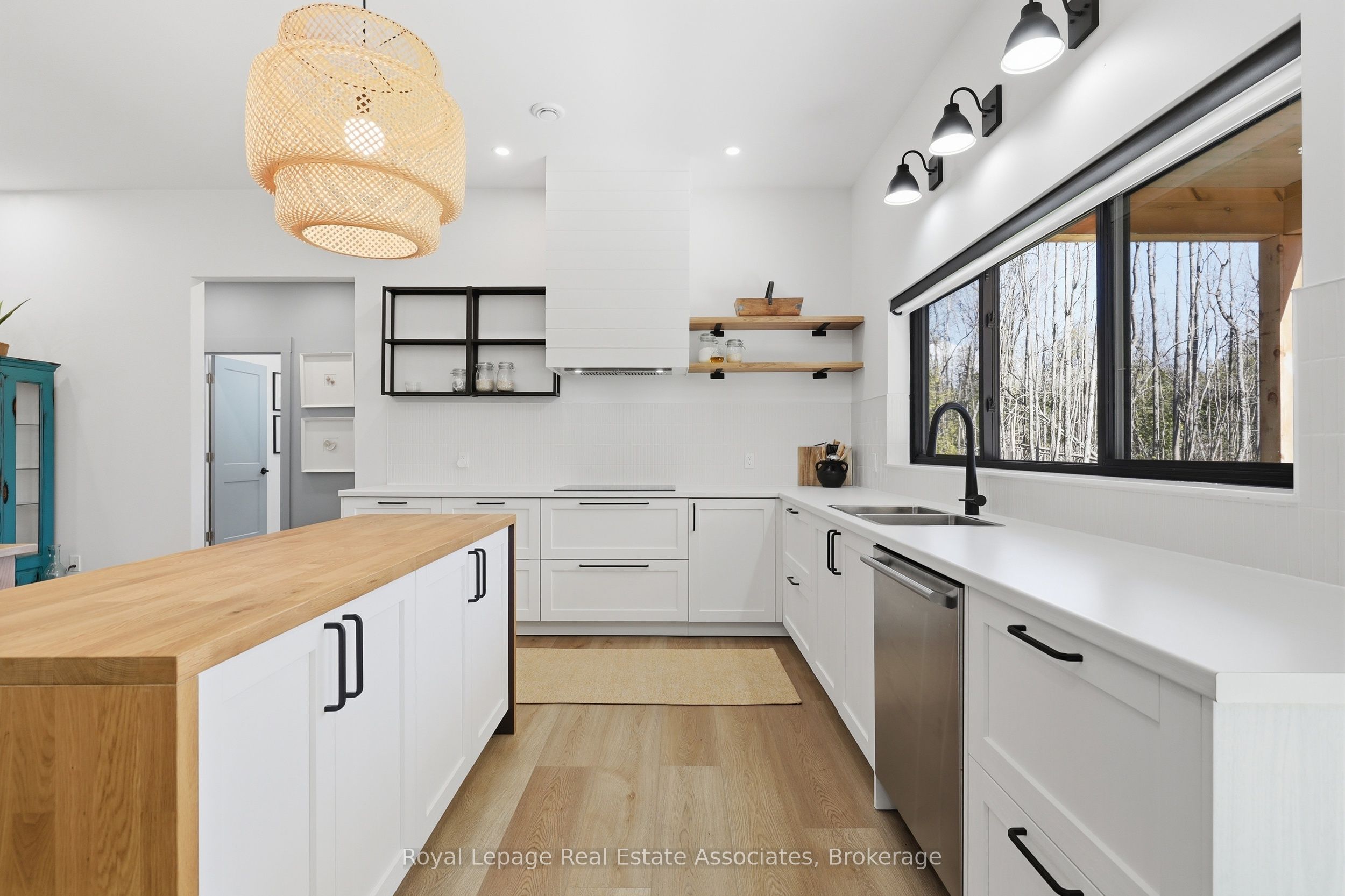 18 Tamarac Road Property Photo 15