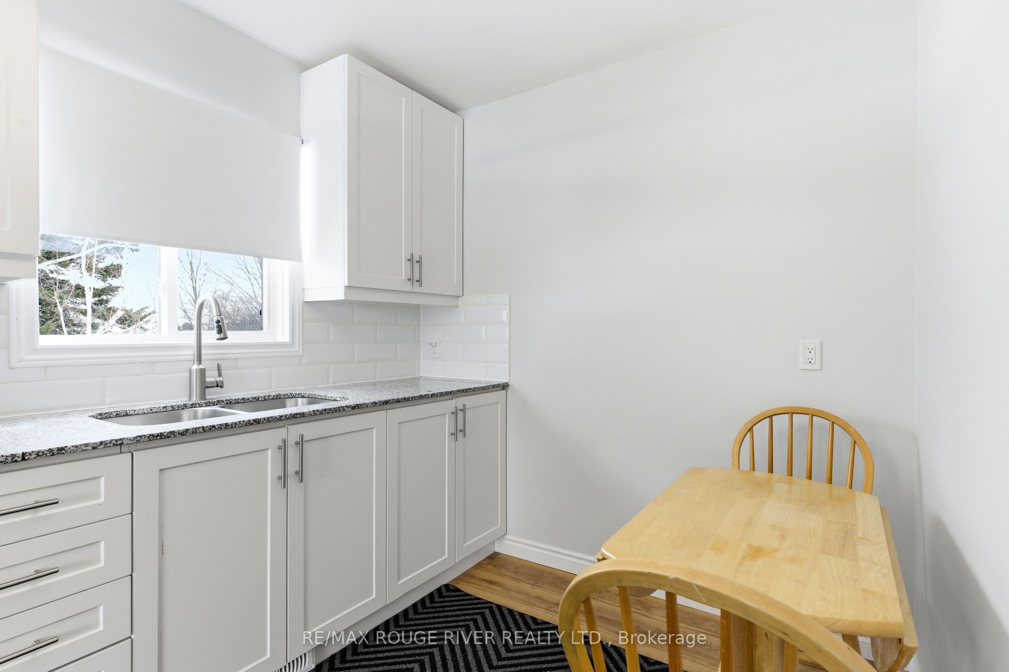 9 Cedar Street Property Photo 19