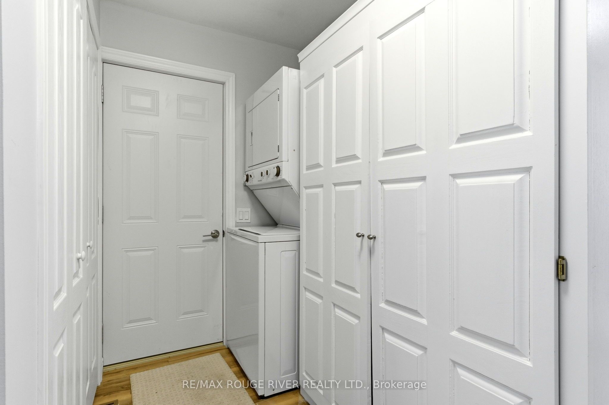 9 Cedar Street Property Photo 29