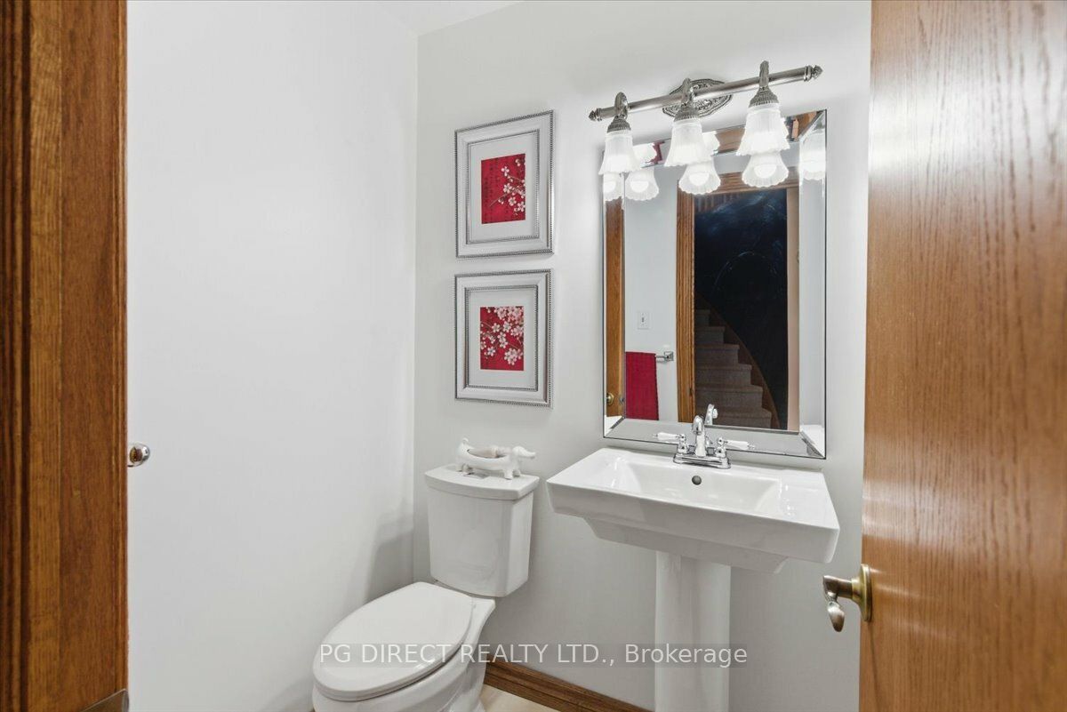 69 Tripp Boulevard Property Photo 11