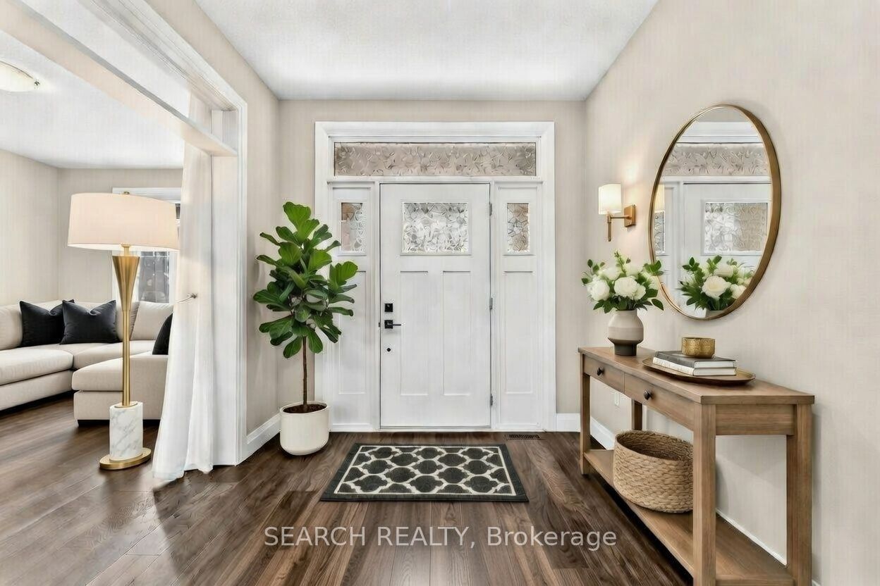 204 Boardwalk Way Property Photo 3