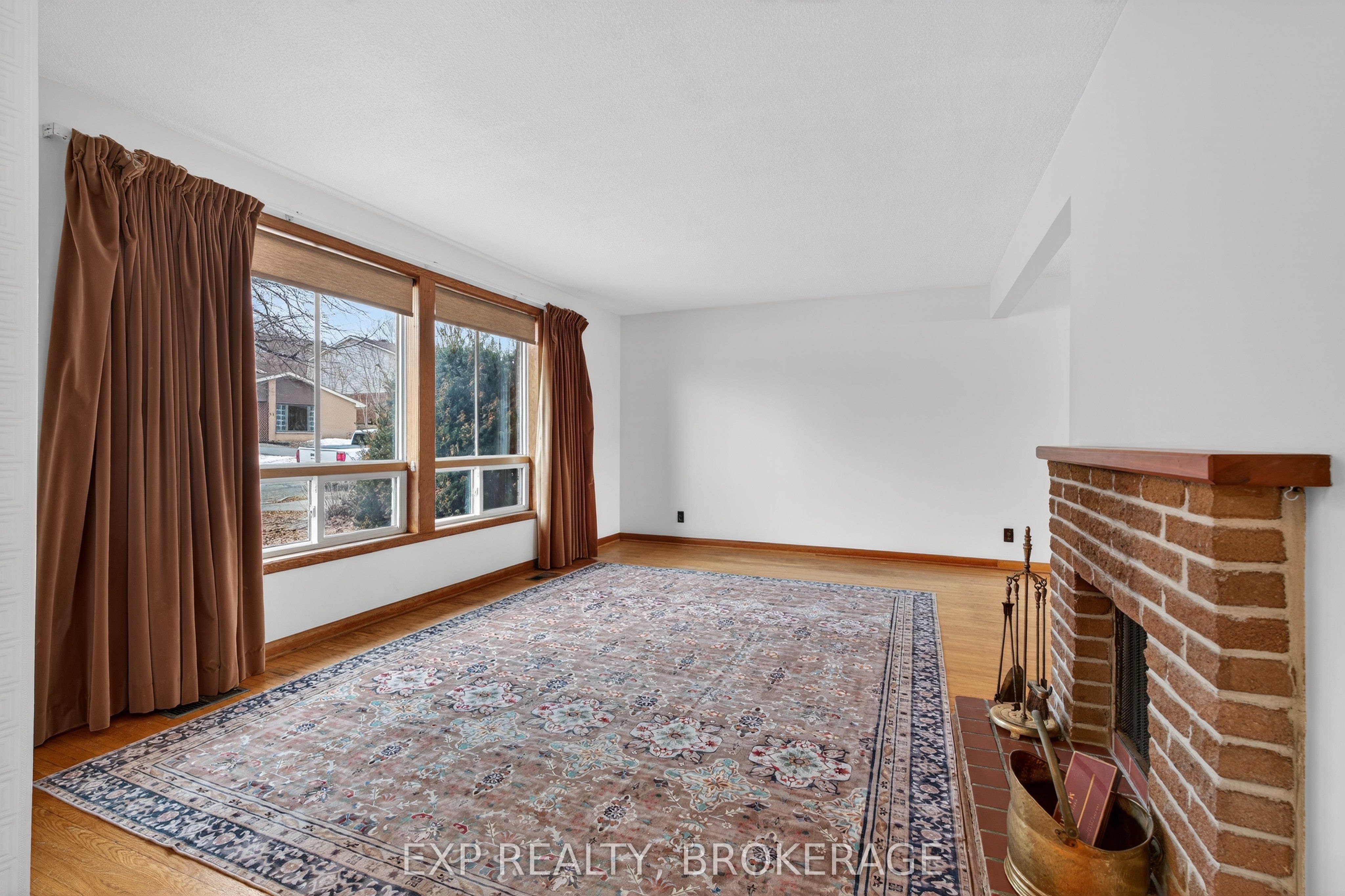 19 Convay Crescent Property Photo 6