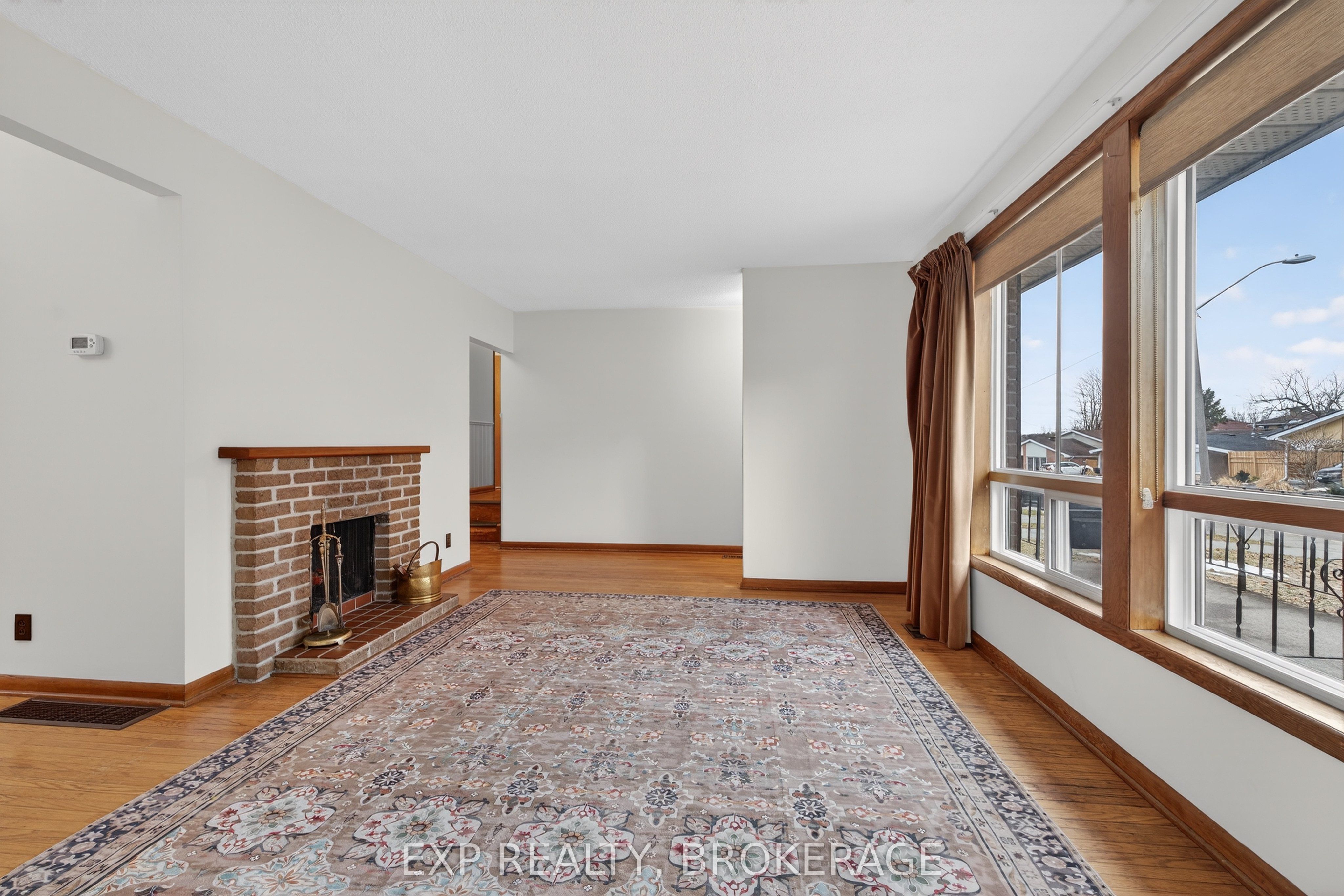19 Convay Crescent Property Photo 7