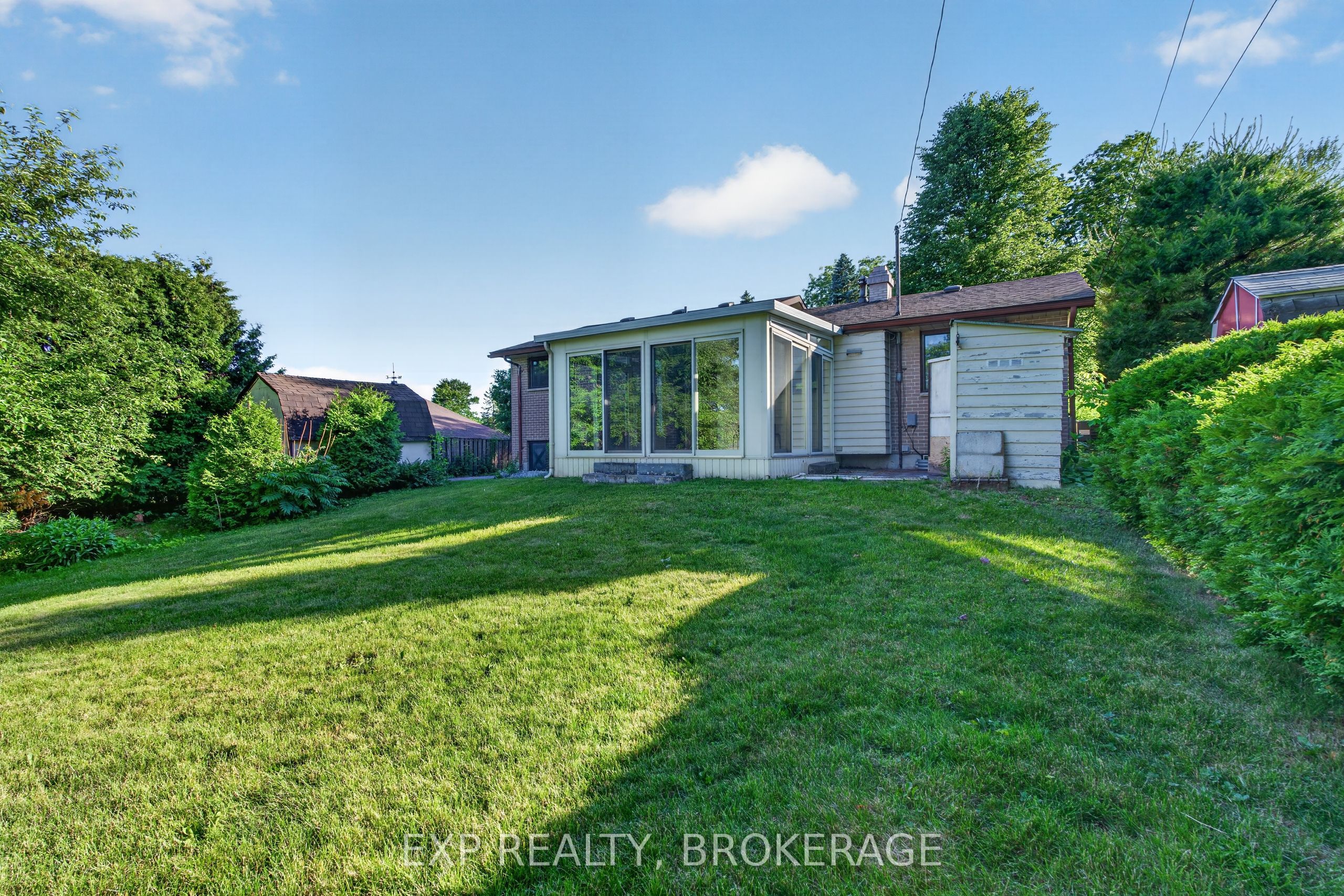 19 Convay Crescent Property Photo 41