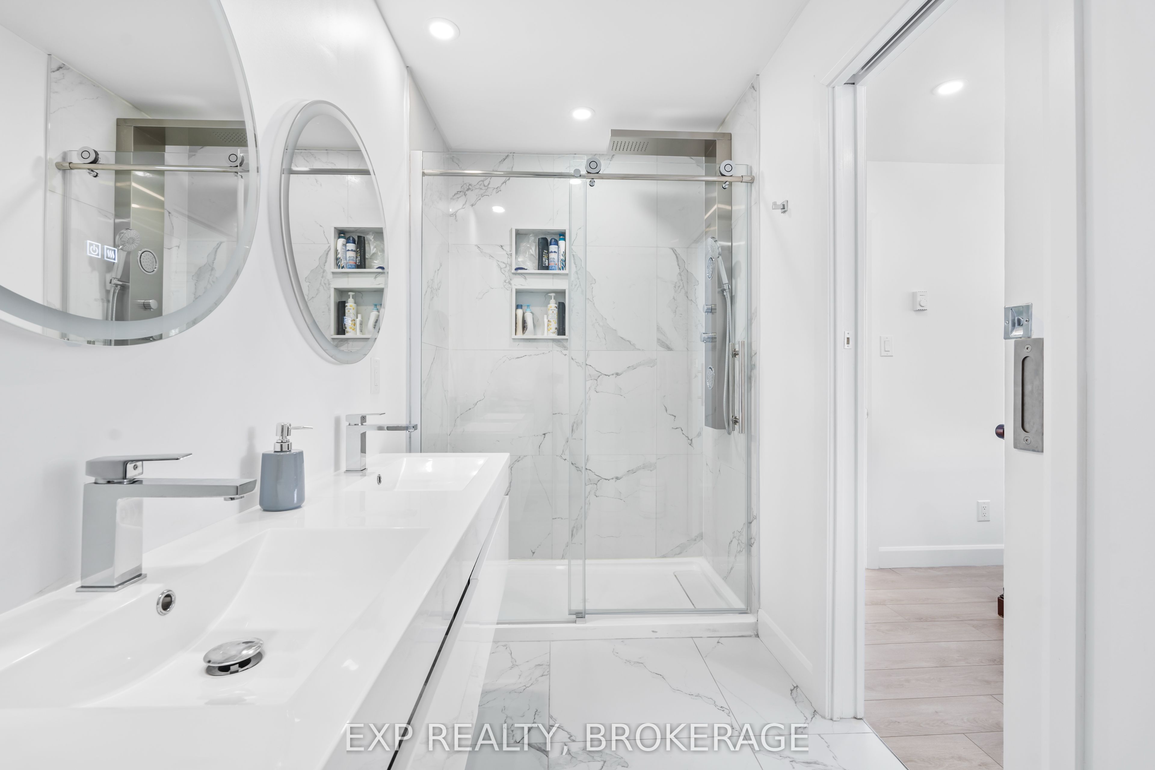72 Willowbank Road W Property Photo 22