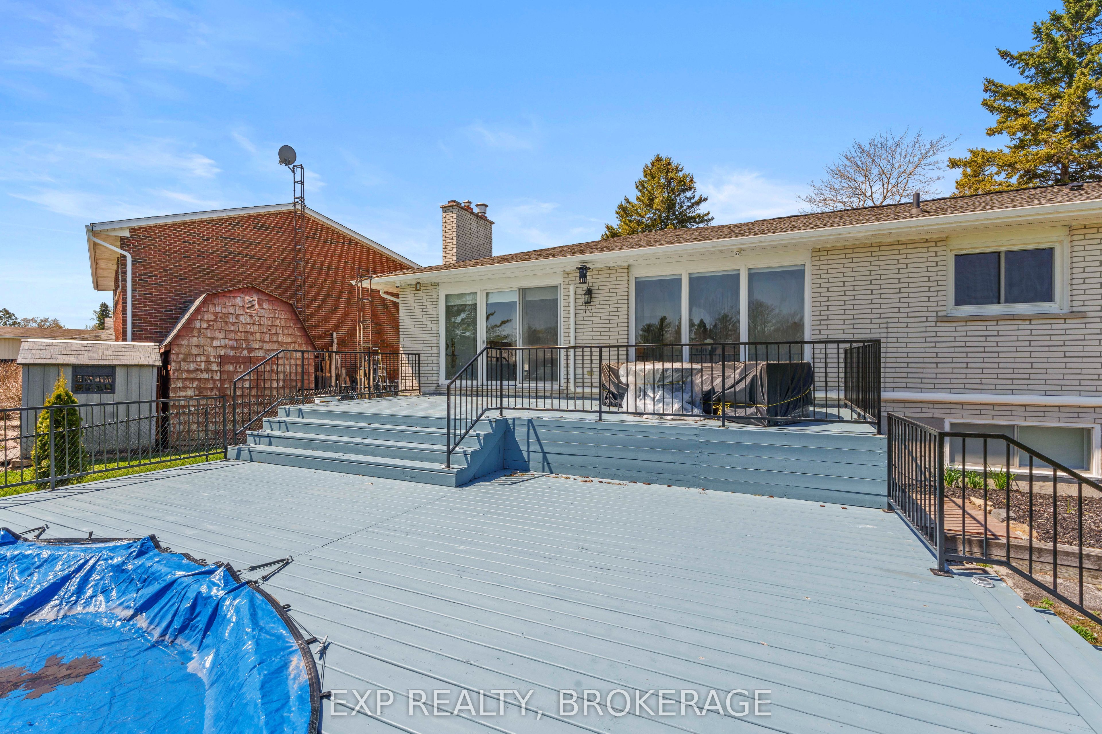 72 Willowbank Road W Property Photo 42