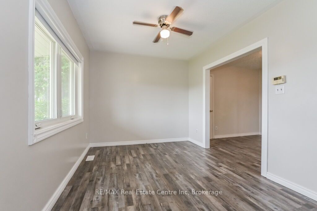 353 Wellington Street E Property Photo 7