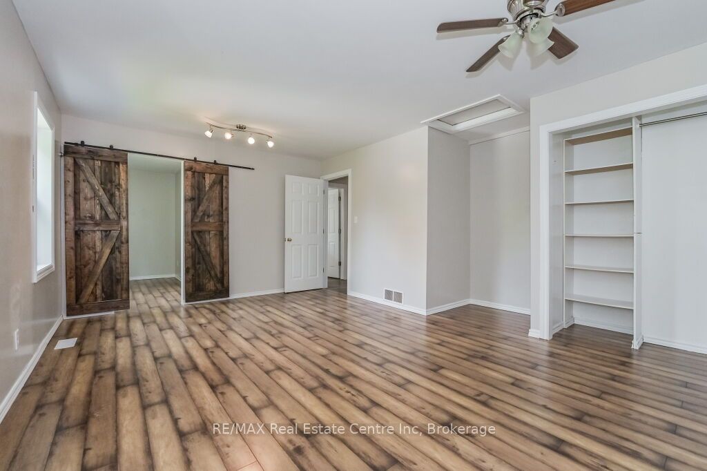 353 Wellington Street E Property Photo 28