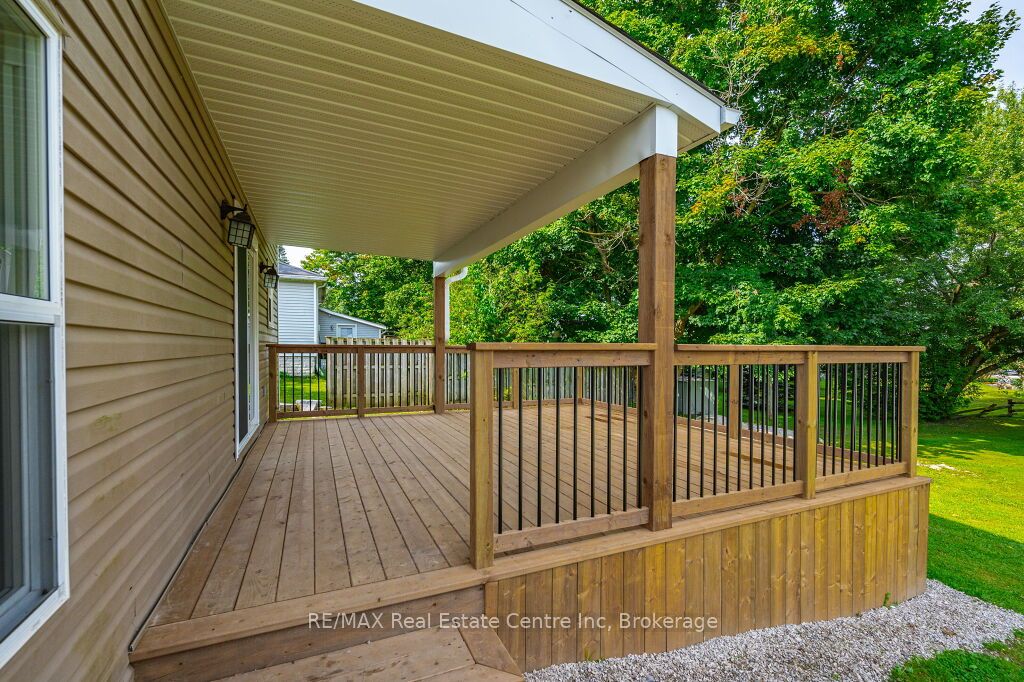 353 Wellington Street E Property Photo 35